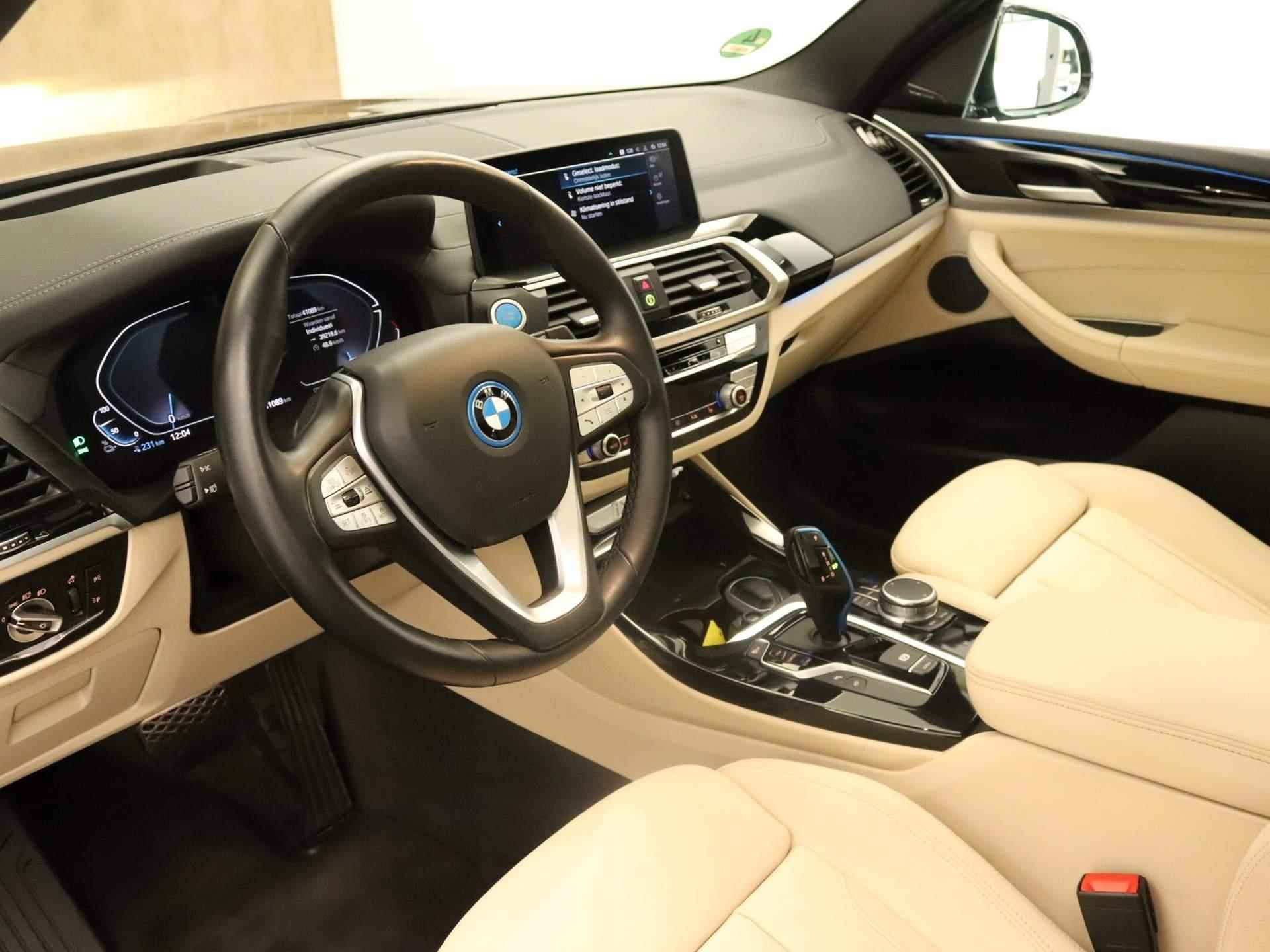 BMW iX3 High Executive 80 kWh - NEDERLANDSE AUTO - HARMAN KARDON GELUIDSYSTEEM - ELEKTRISCH PANORADAK - HEAD-UP DISPLAY - 3/46