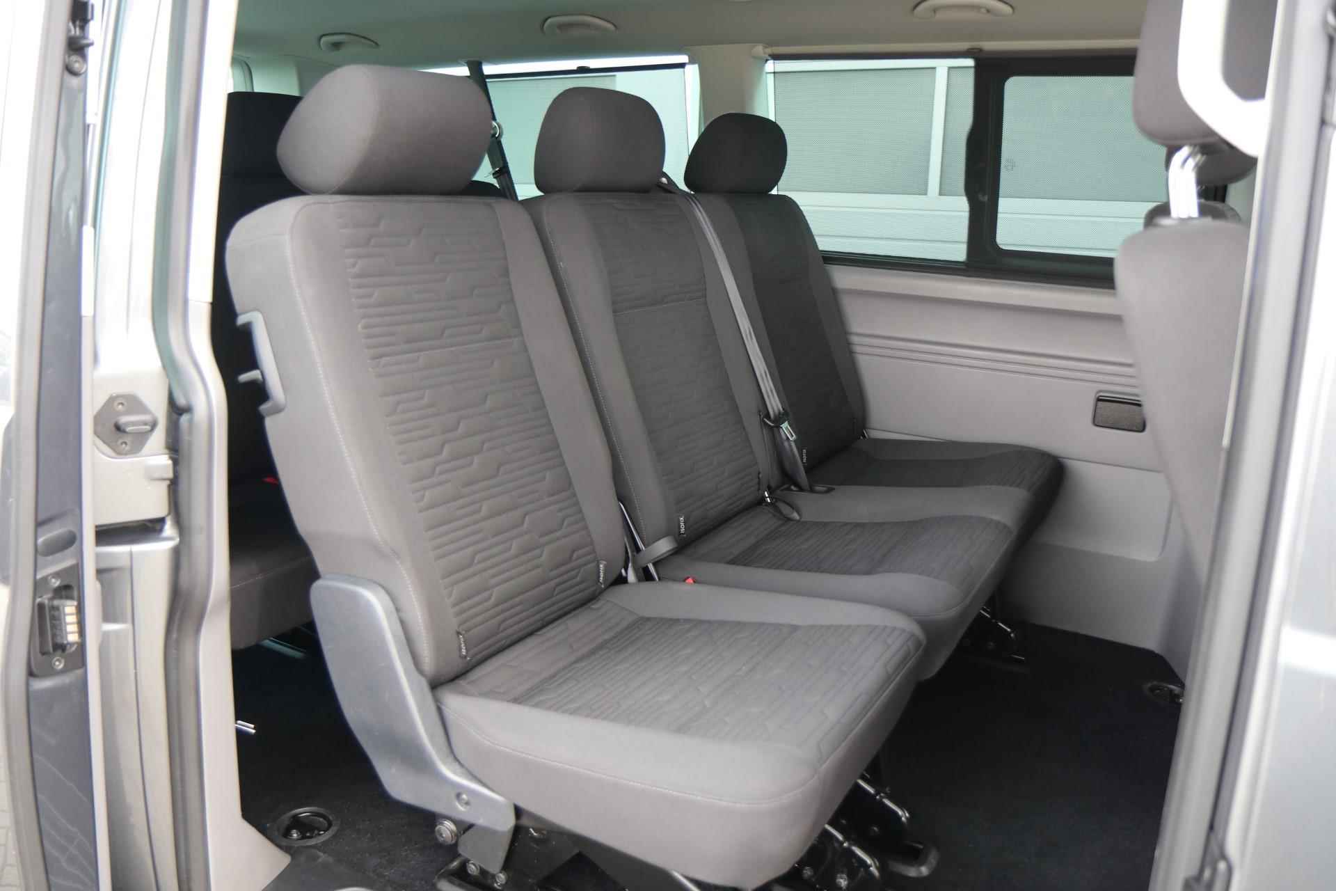Volkswagen Transporter Caravelle 2.0 TDI 150pk DSG L2H1 Highline | 8 zitplaatsen | Navigatie | App Connect | Cruise Control - 15/38