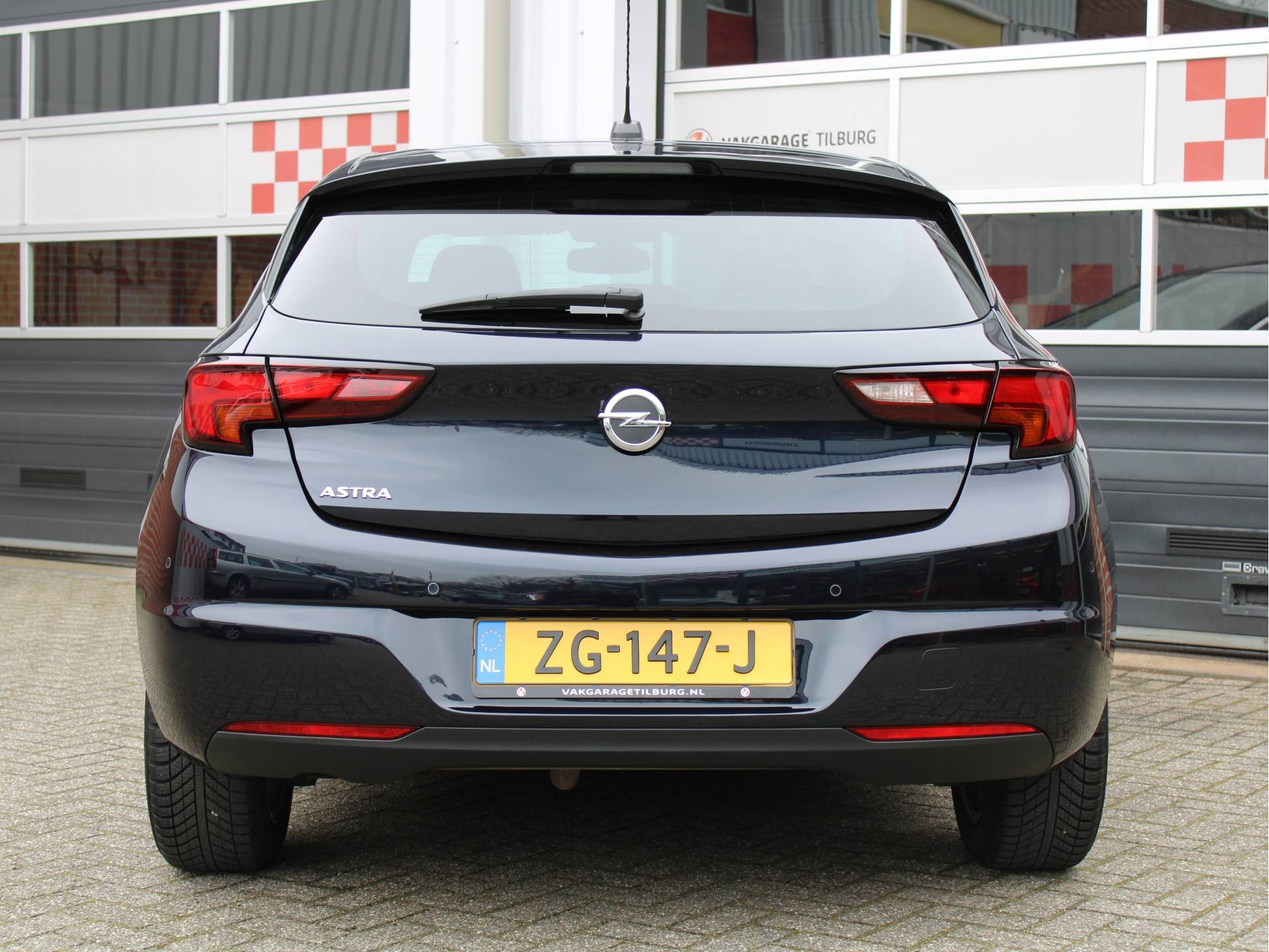 Opel Astra 1.4 Turbo 120Jaar Edition 150PK Automaat /NAVI/PDC/Climate/Cruise control/DAB+/LED/Apple carplay/Android auto/Donker glas/NAP! 1e eig! - 32/41