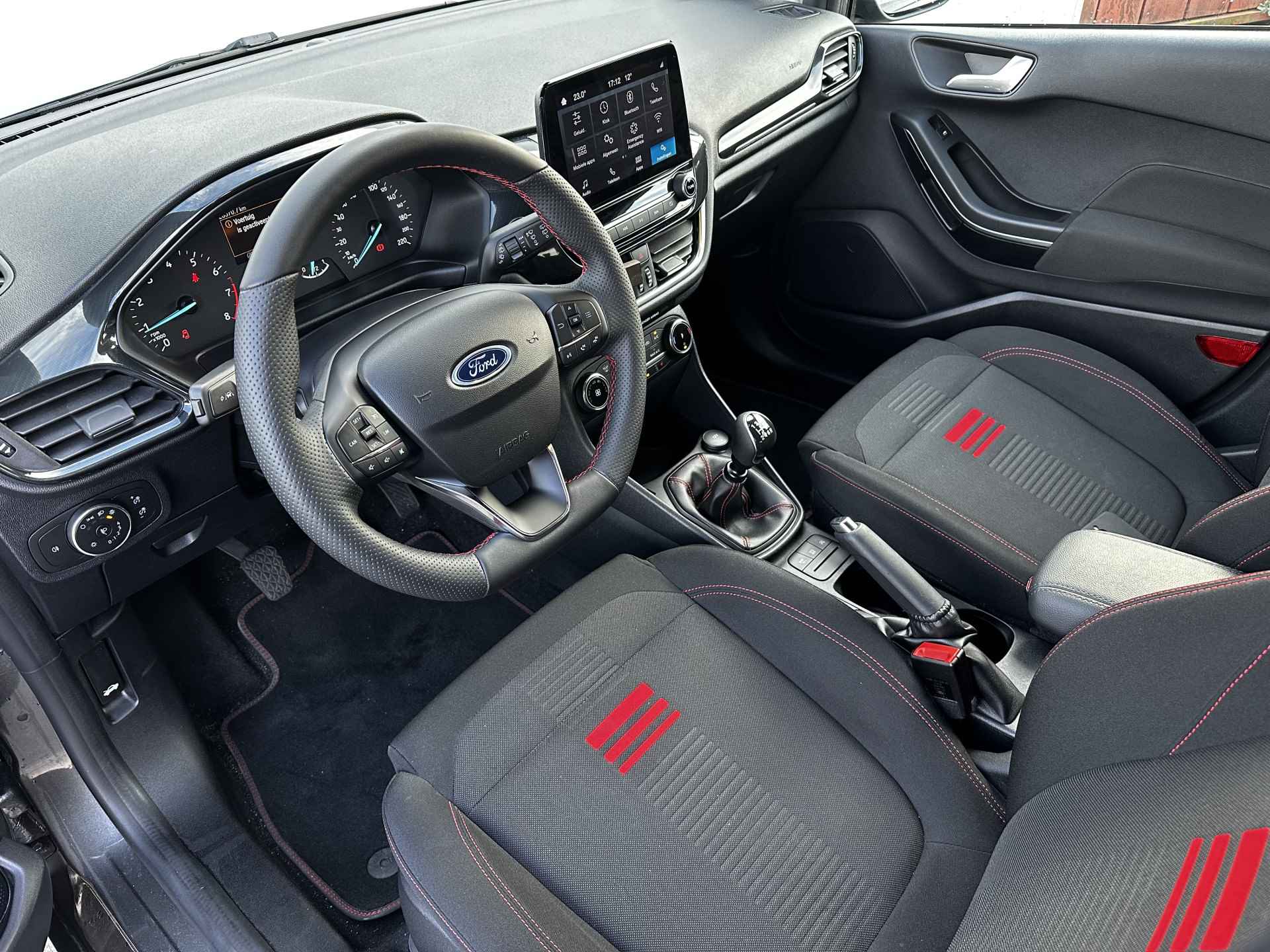 Ford Fiesta 1.0 EcoBoost Hybrid ST-Line | Winterpack | Comfort pack | Dealer onderhouden | - 4/31