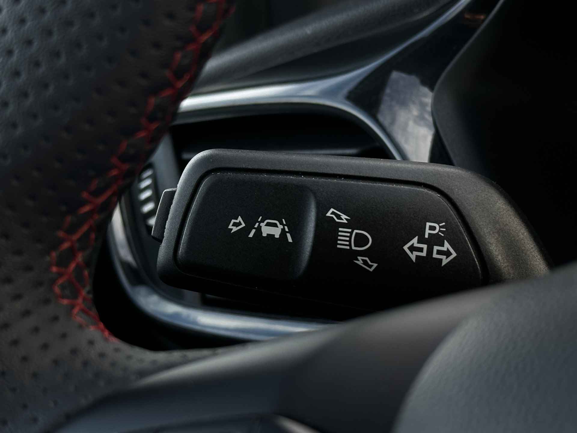 Ford Fiesta 1.0 EcoBoost Hybrid ST-Line | Winterpack | Comfort pack | Dealer onderhouden | - 17/31