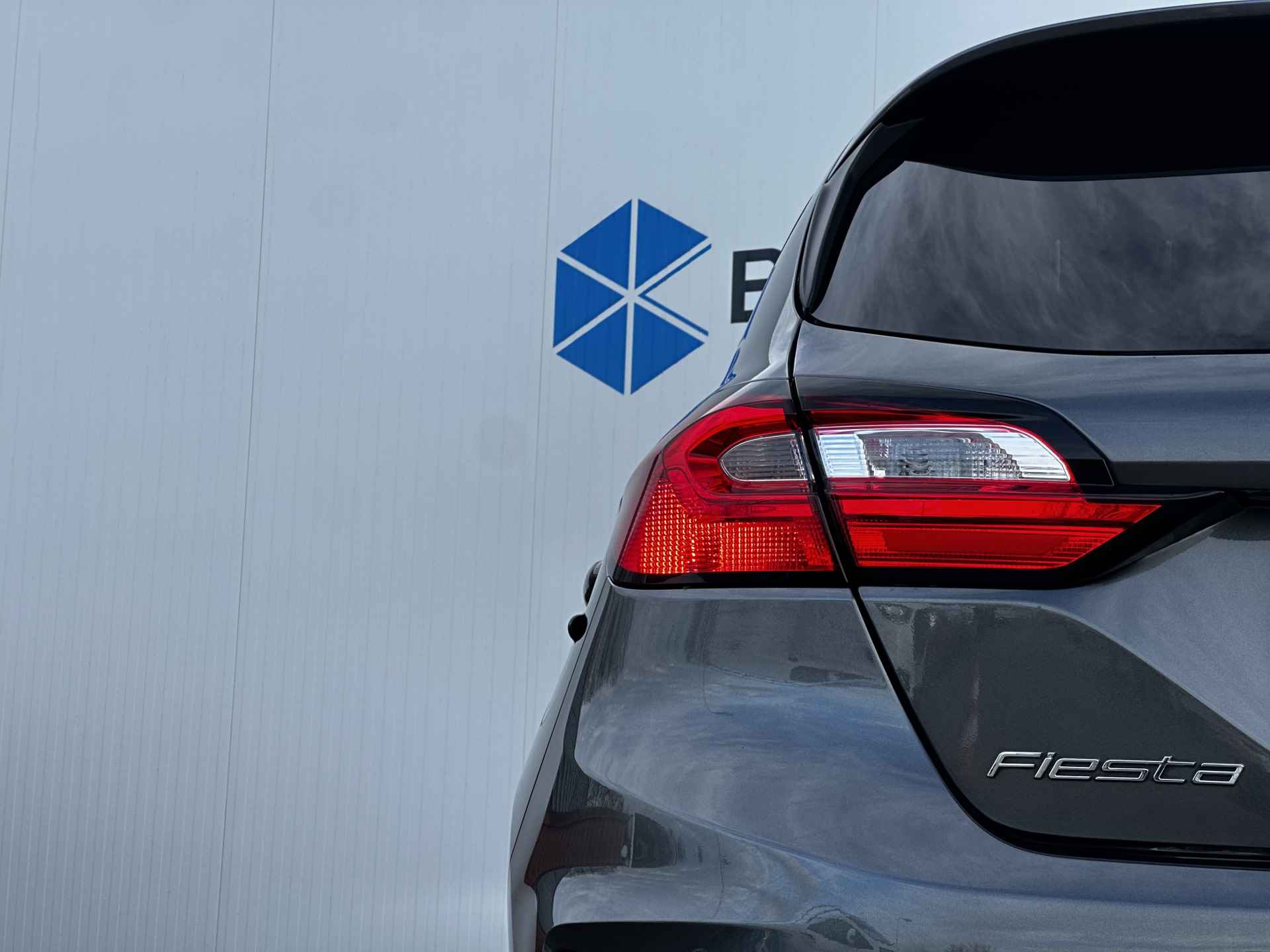 Ford Fiesta 1.0 EcoBoost Hybrid ST-Line | Winterpack | Comfort pack | Dealer onderhouden | - 25/31
