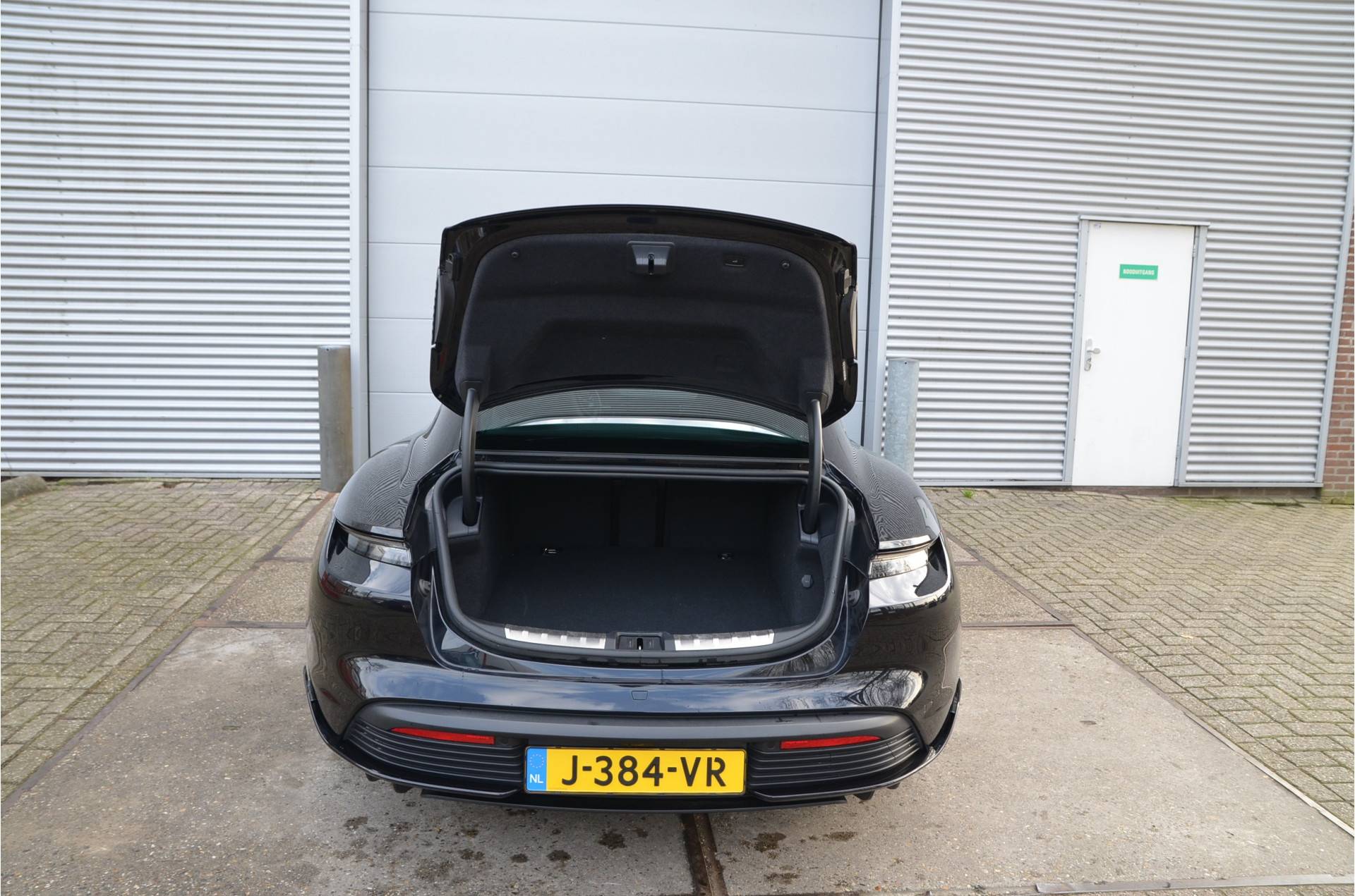 Porsche Taycan 4S Performance 93 kWh 8/22% Bijtelling, Rijklaar prijs - 33/35