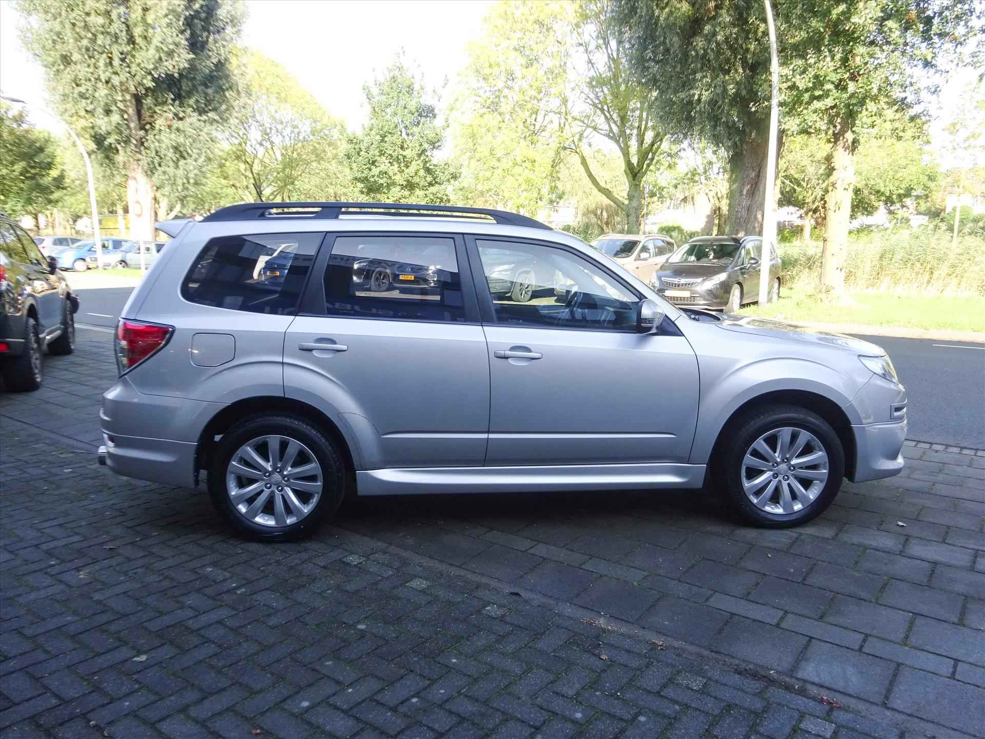 Subaru Forester 2.0i 150pk AWD Autom. Sport Premium Plus | Sportpakket | Navi |Trekhaak | Pano | LED - 39/46