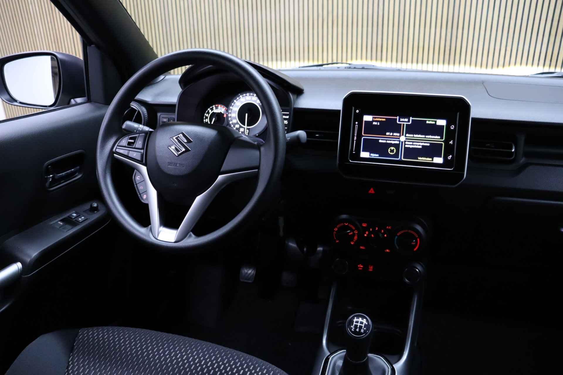 Suzuki Ignis 1.2 Smart Hybrid Comfort | Hoge zit | Full led | Navigatie | Camera - 33/38