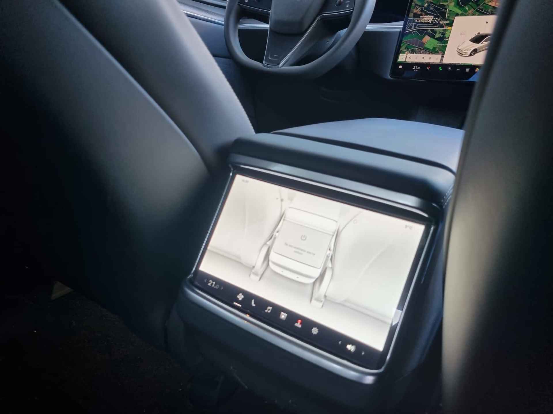 Tesla Model S Long Range / Auto Pilot 4.0 - 12/19