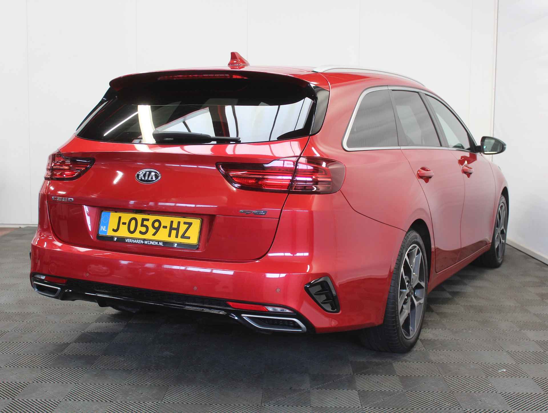 Kia Ceed Sportswagon 1.0 T-GDi GT-Line | NAVIGATIE | PANODAK | CARPLAY | LED | VERW.VSTOELEN | TREKHAAK AFNB - 5/51