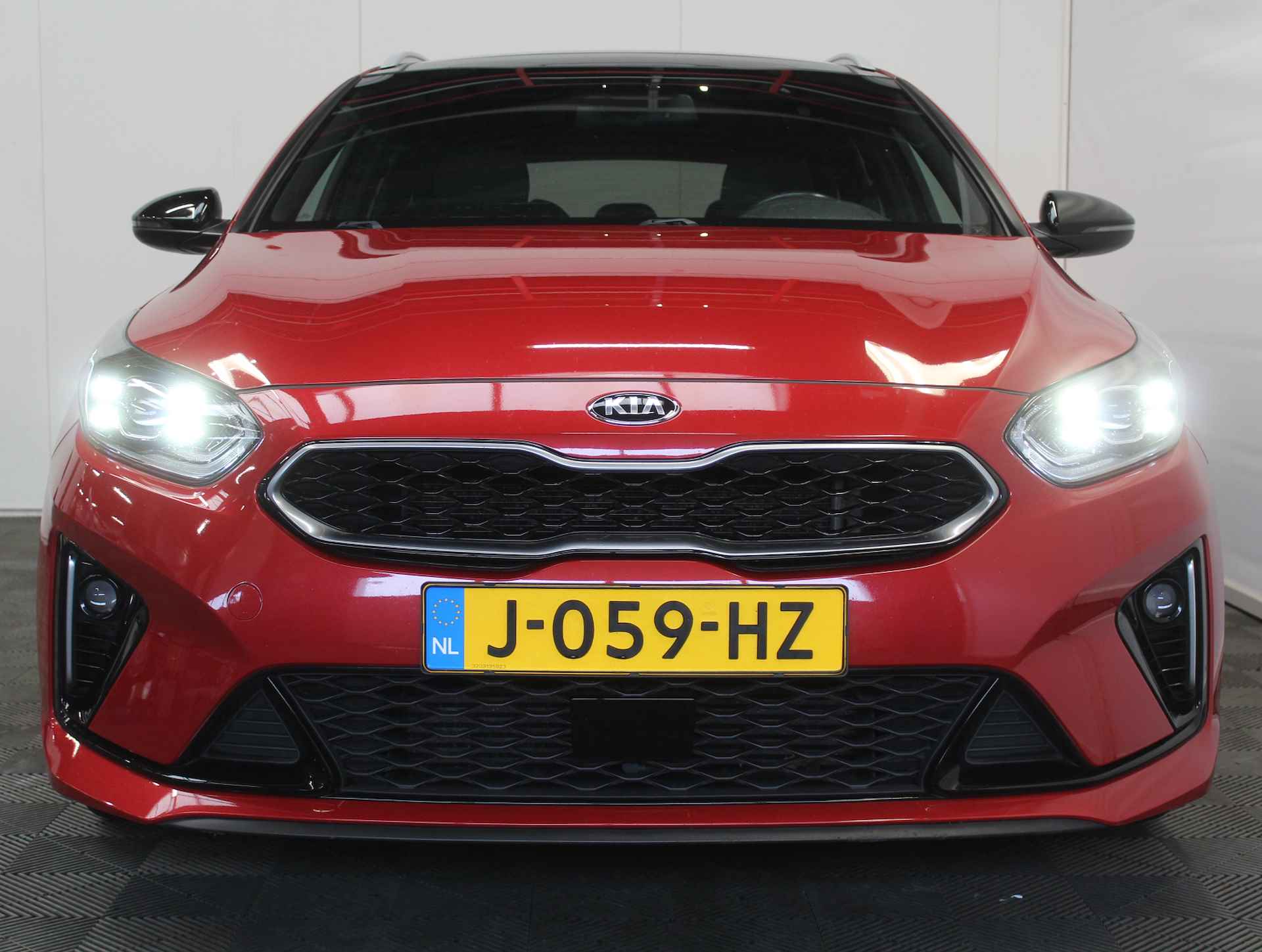 Kia Ceed Sportswagon 1.0 T-GDi GT-Line | NAVIGATIE | PANODAK | CARPLAY | LED | VERW.VSTOELEN | TREKHAAK AFNB - 9/51