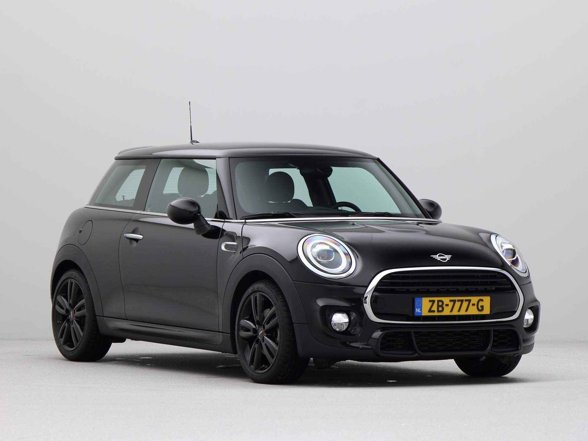 MINI 3-deurs Cooper JCW-Pack Aut. - 8/22