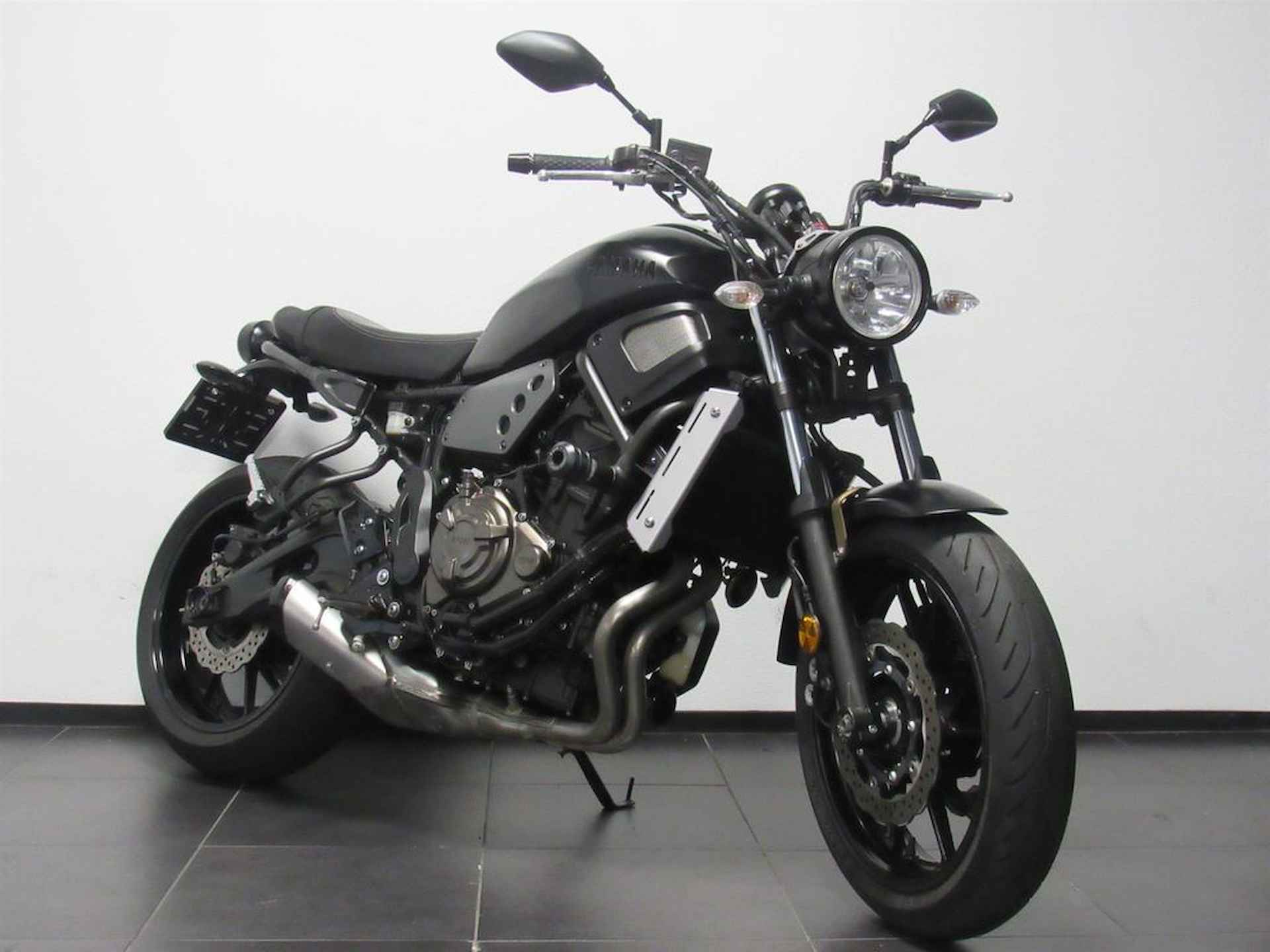 Yamaha XSR 700 ABS - 2/14