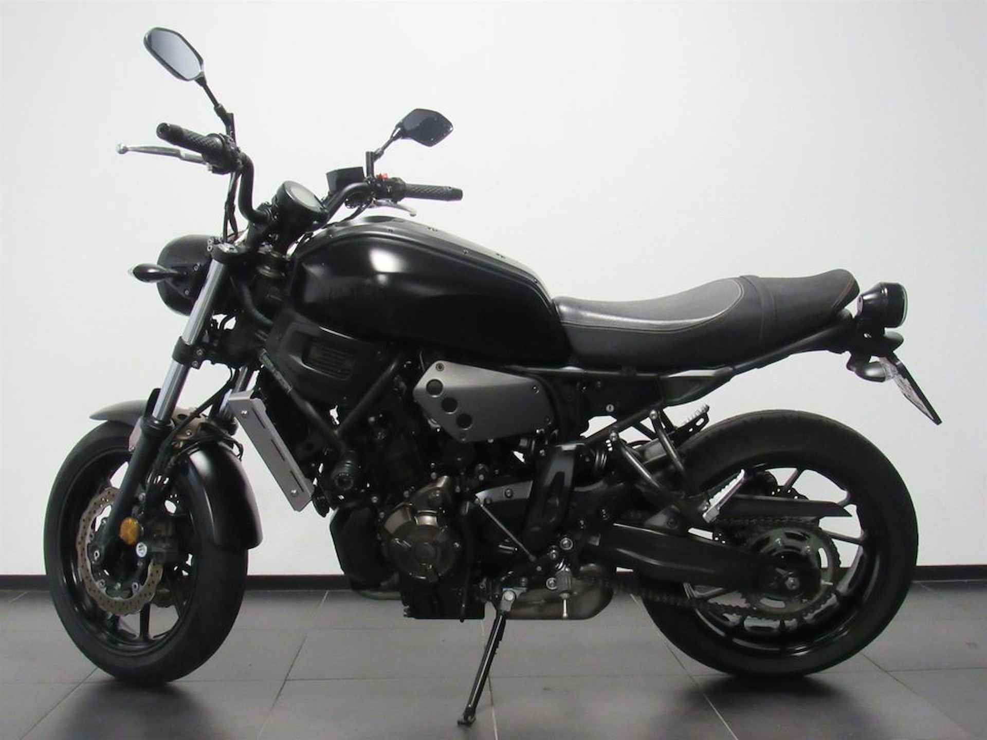 Yamaha XSR 700 ABS - 4/14