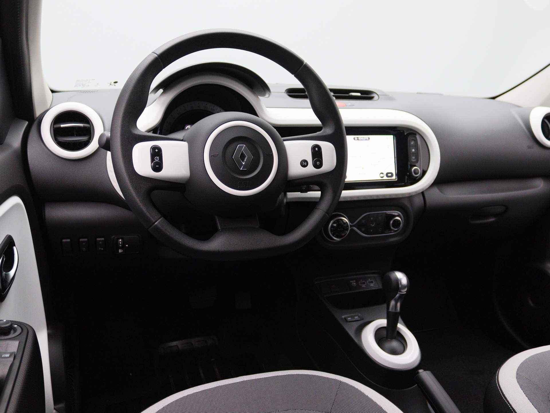 Renault Twingo Z.E. R80 E-Tech Equilibre 22 kWh ALL-IN PRIJS! Climate | Navi | Parkeersensoren A. - 28/34