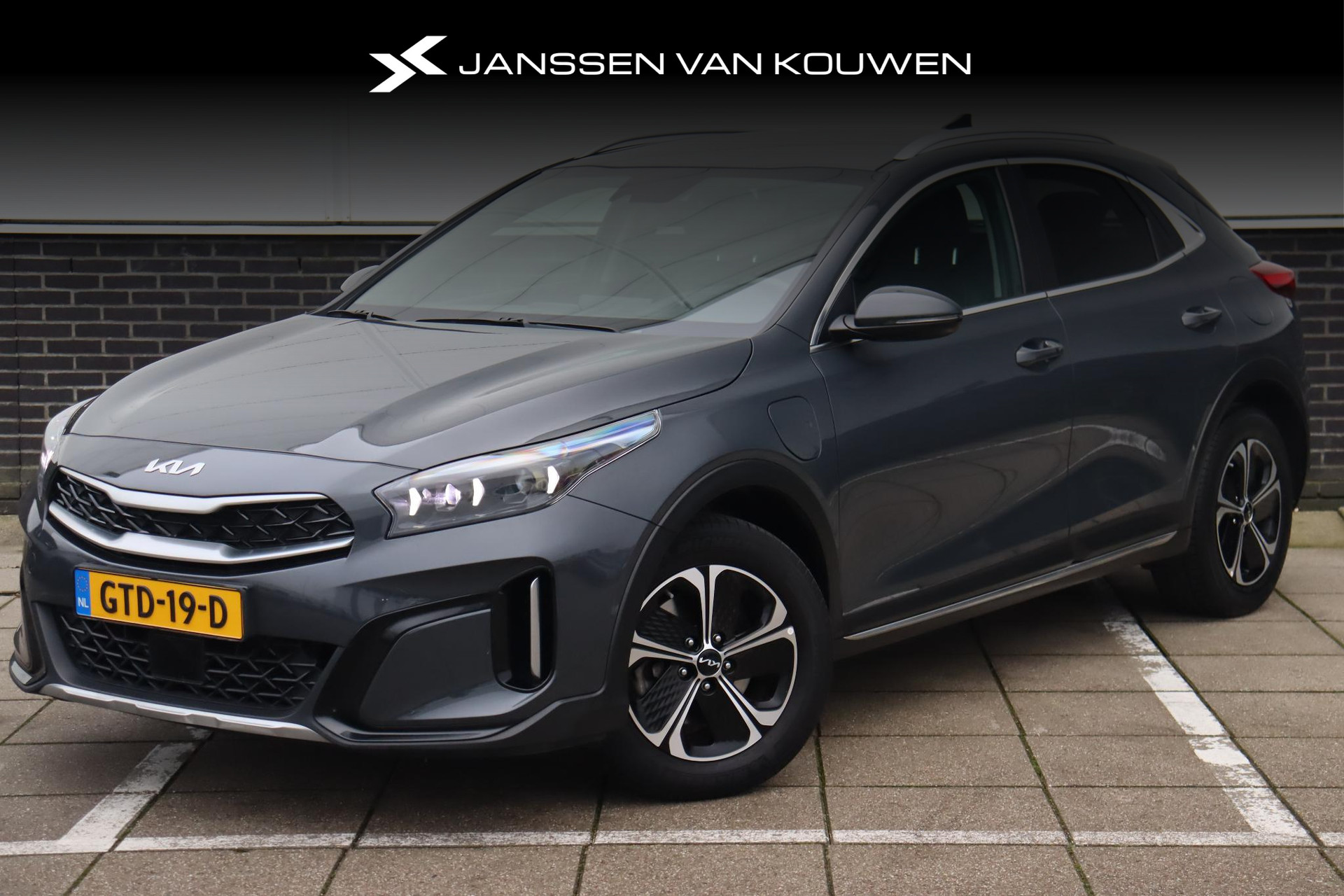 Kia XCeed 1.6 GDi PHEV BusinessLine *Plug in Hybride * Stuur-Stoelverwarming *  Apple CarPlay