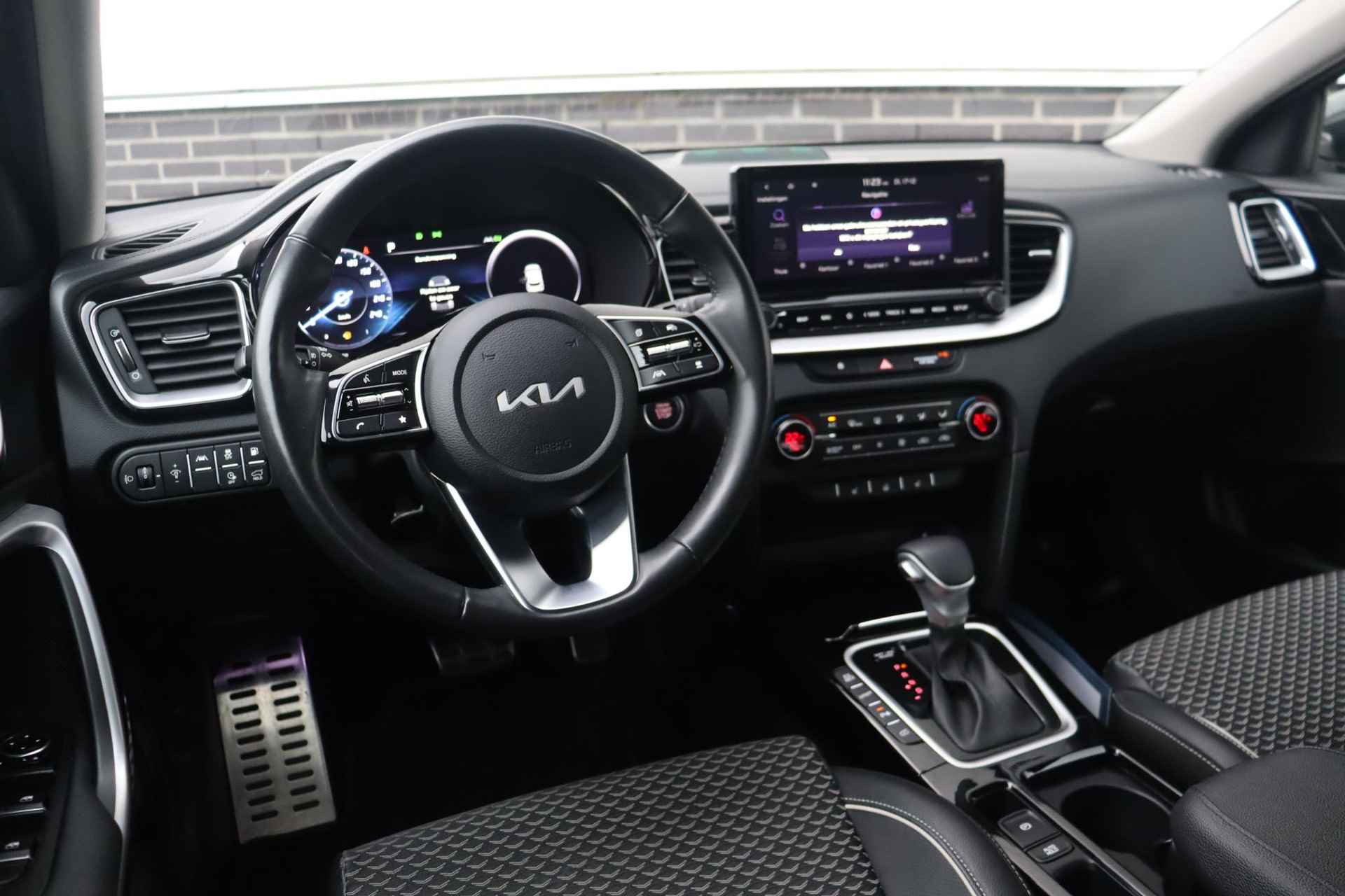 Kia XCeed 1.6 GDi PHEV BusinessLine *Plug in Hybride * Stuur-Stoelverwarming *  Apple CarPlay - 7/52