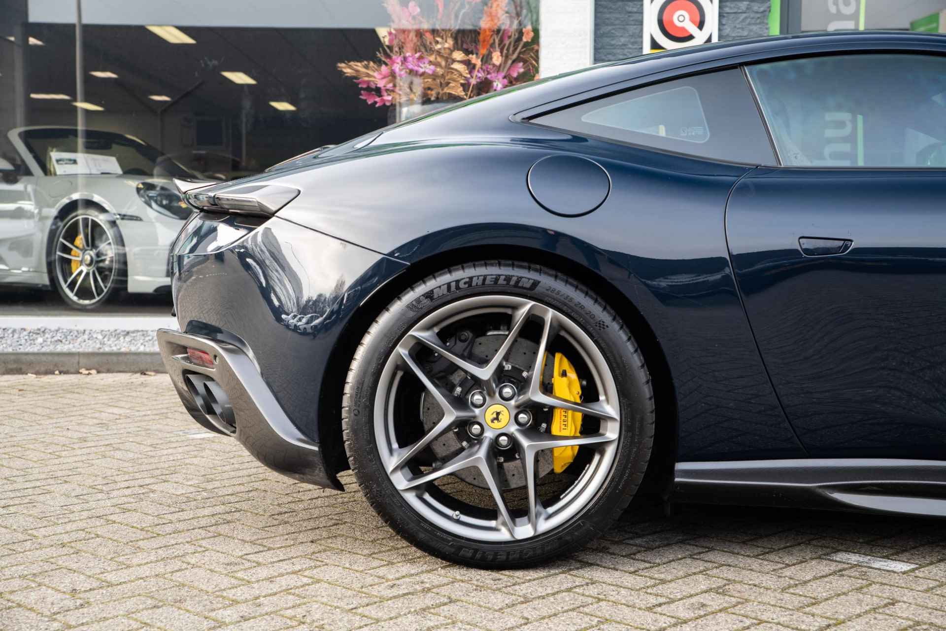 Ferrari Roma 3.9 V8 HELE Novitec / CARBON / ADAS / CARPLAY / PAS.DISPL. - 35/115