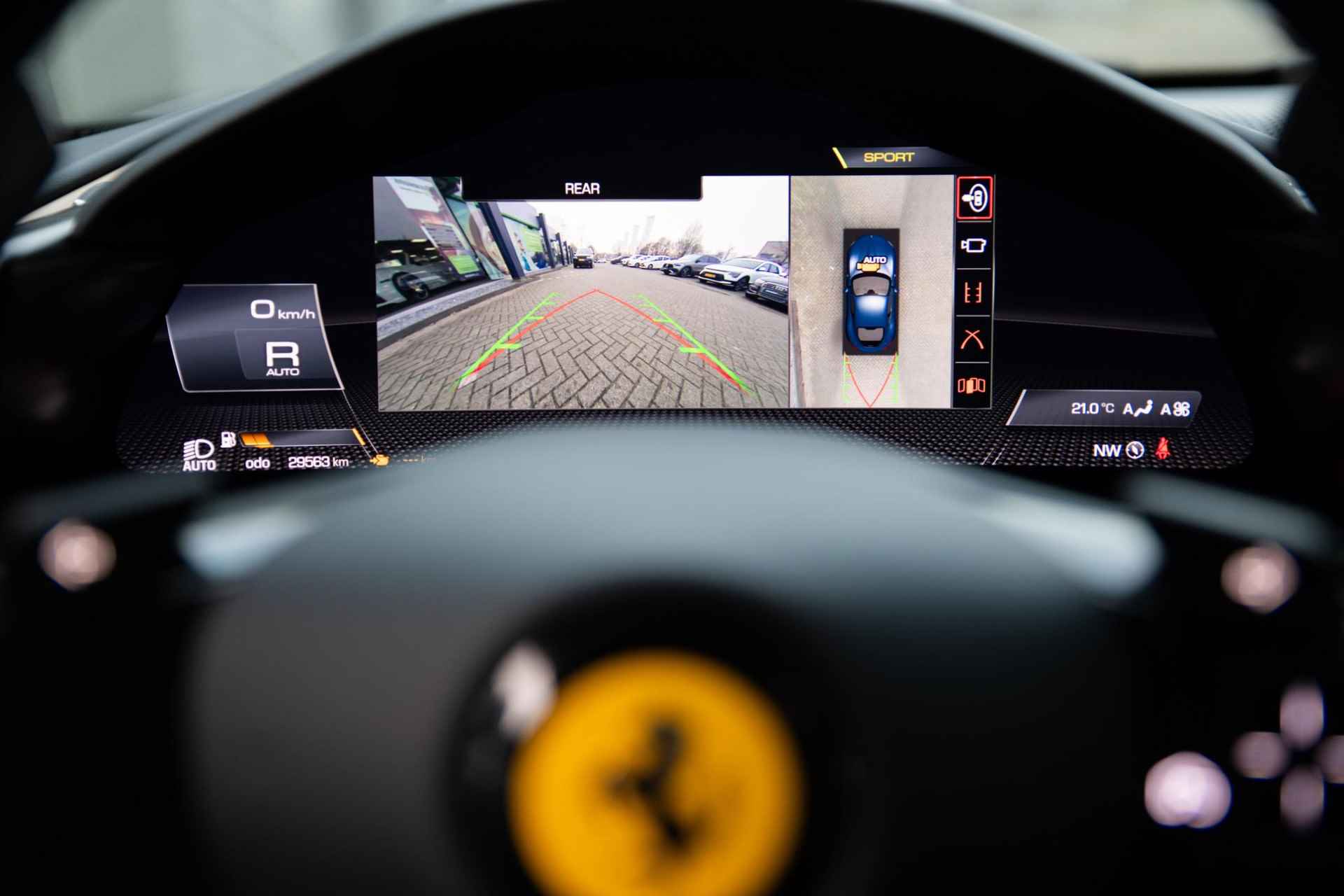 Ferrari Roma 3.9 V8 HELE Novitec / CARBON / ADAS / CARPLAY / PAS.DISPL. - 76/115