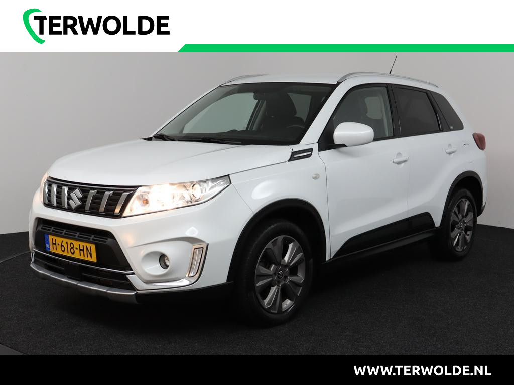 Suzuki Vitara 1.4 Boosterjet Select AUTOMAAT | Stoelverwarming | Navigatie | Camera | Dealer Onderhouden | Trekhaak | Climate Control | 17'' Lichtmetalen Velgen