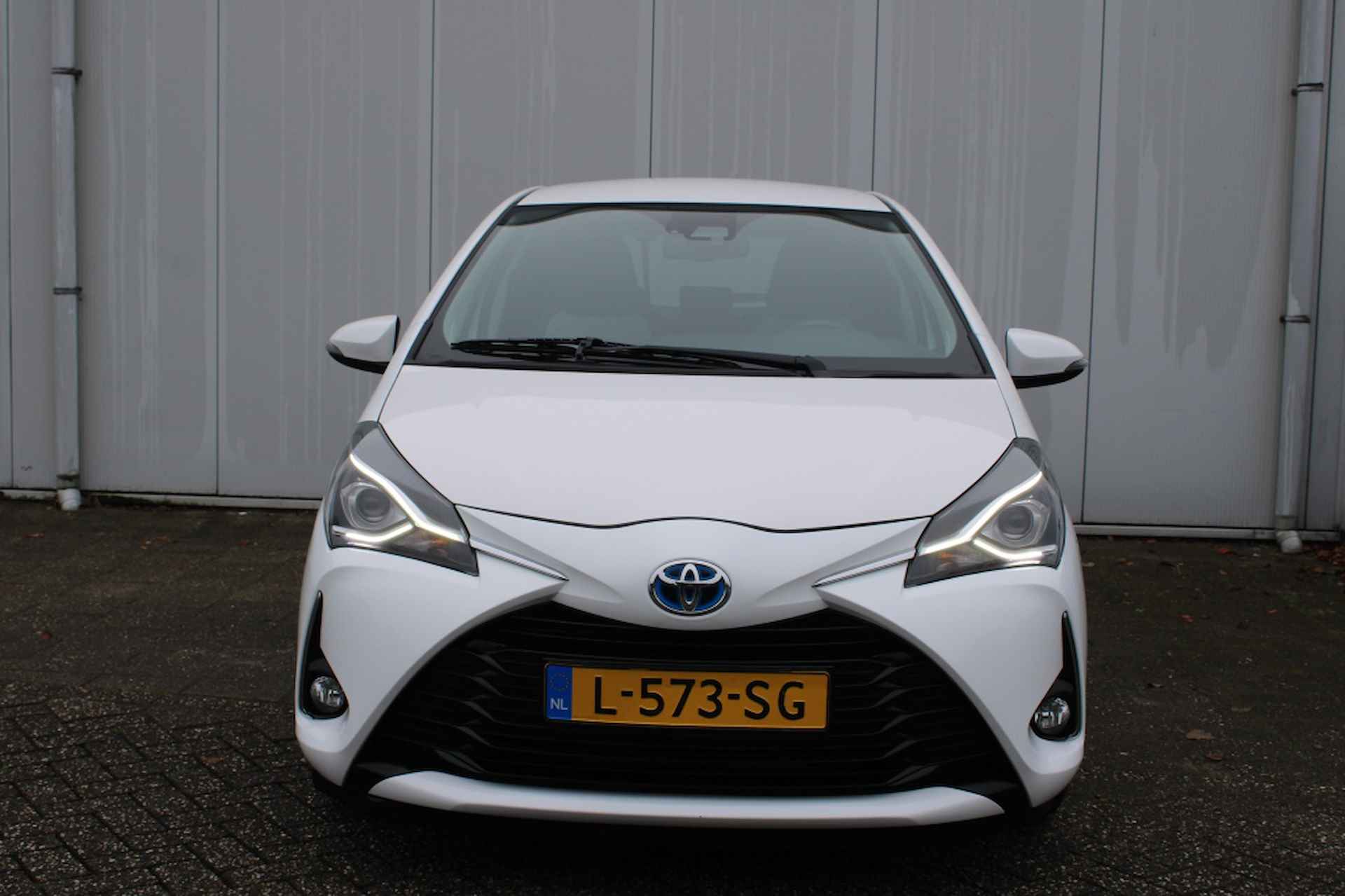 Toyota Yaris 1.5 Hybride Dynamic - 9/29