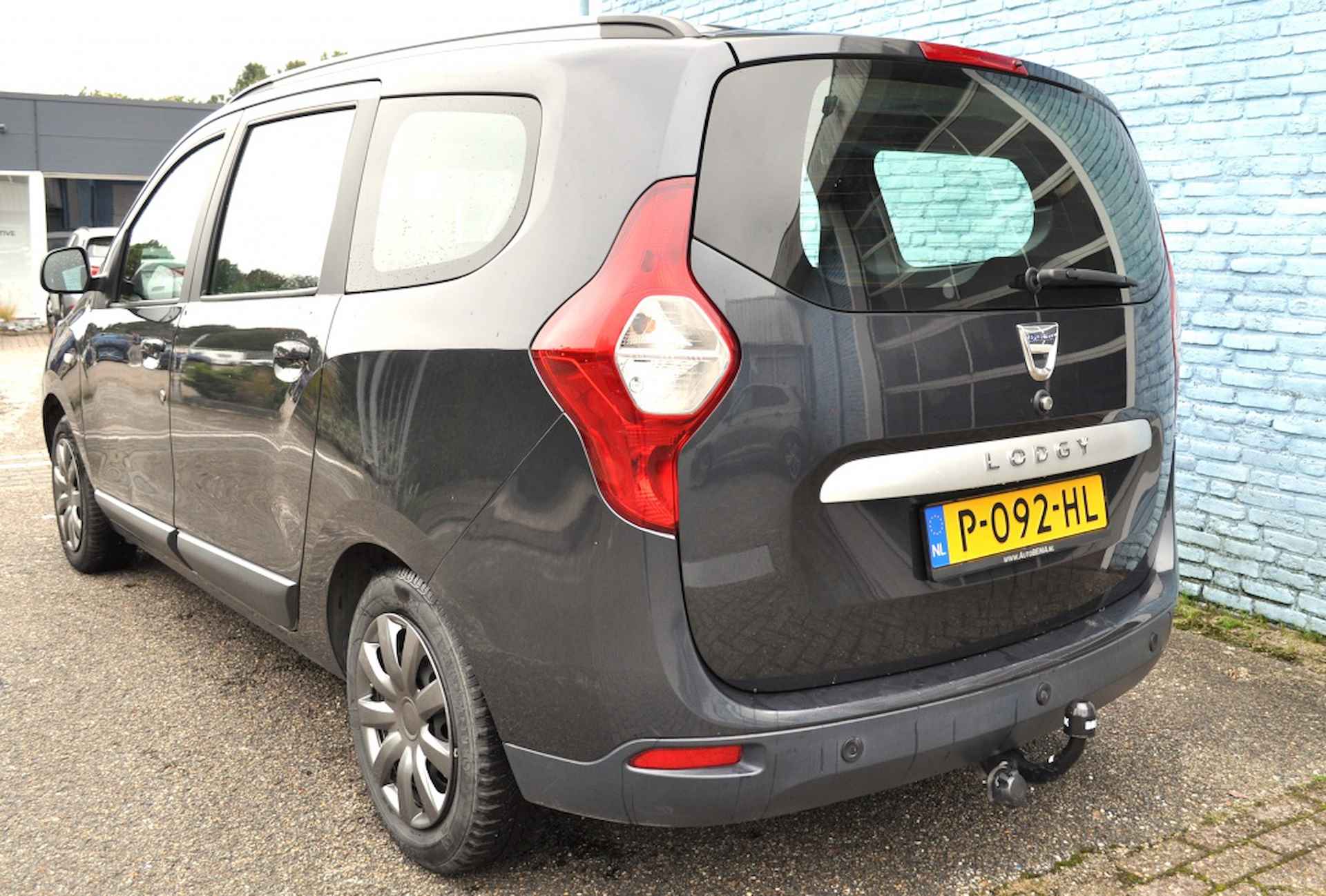 Dacia Lodgy 1.2 TCe Blackline 5p Leder Navi Trh Sv - 4/19