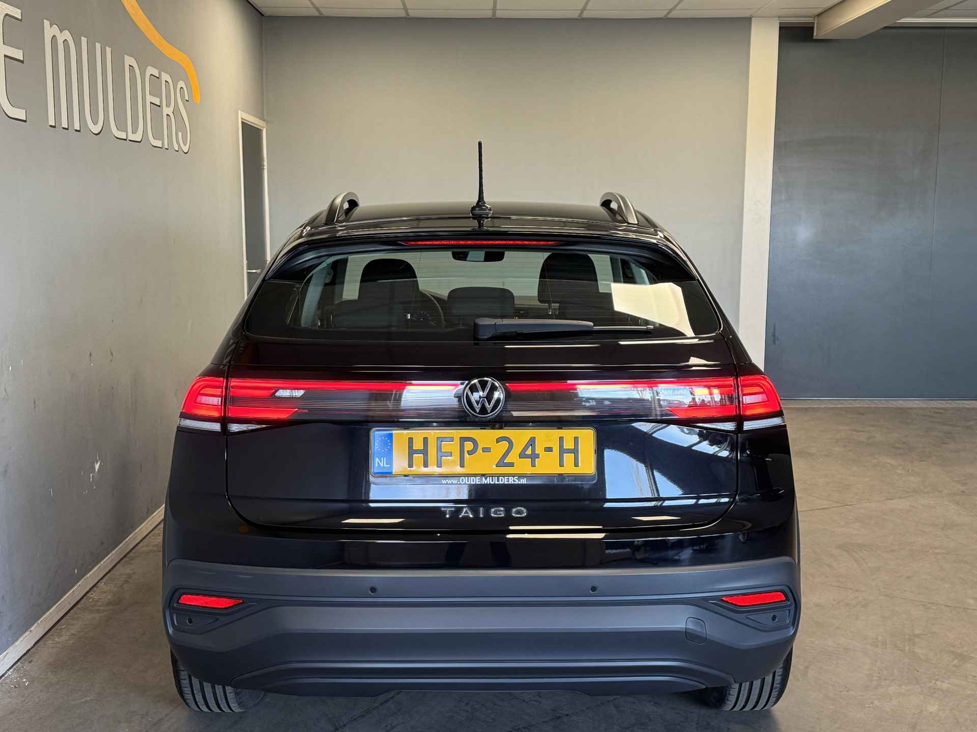 Volkswagen Taigo 1.0 TSI Camera/Carplay/Parkeersensoren - 4/26