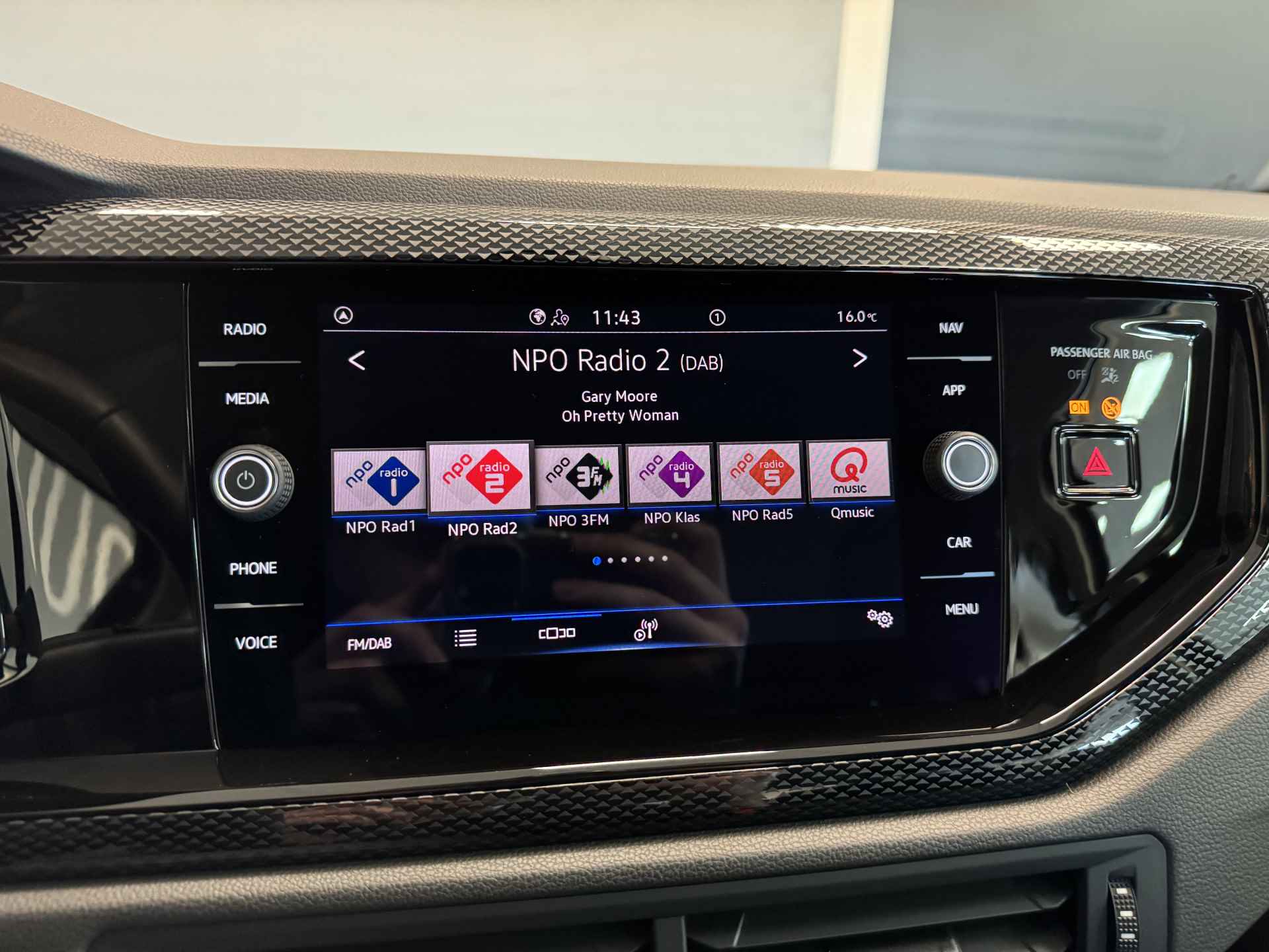 Volkswagen Taigo 1.0 TSI Camera/Carplay/Parkeersensoren - 17/26