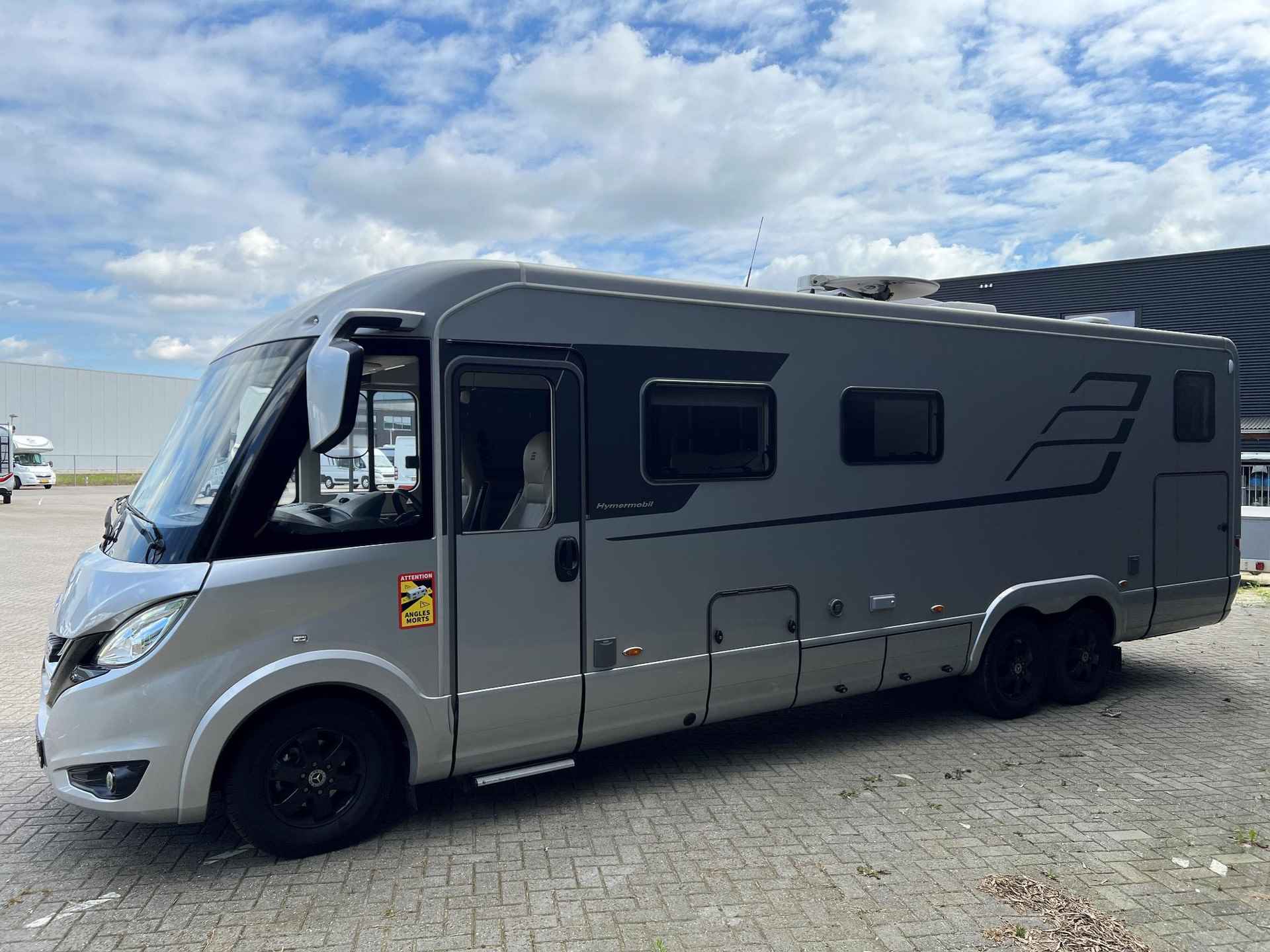 Hymer BML 880 I - 3/38