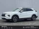 Mitsubishi Eclipse Cross 2.4 PHEV Intense S-AWC 4WD Automaat / 1.500 kg trekgewicht / Navigatie via Apple Carplay of Android Auto / Achteruitrijcamera