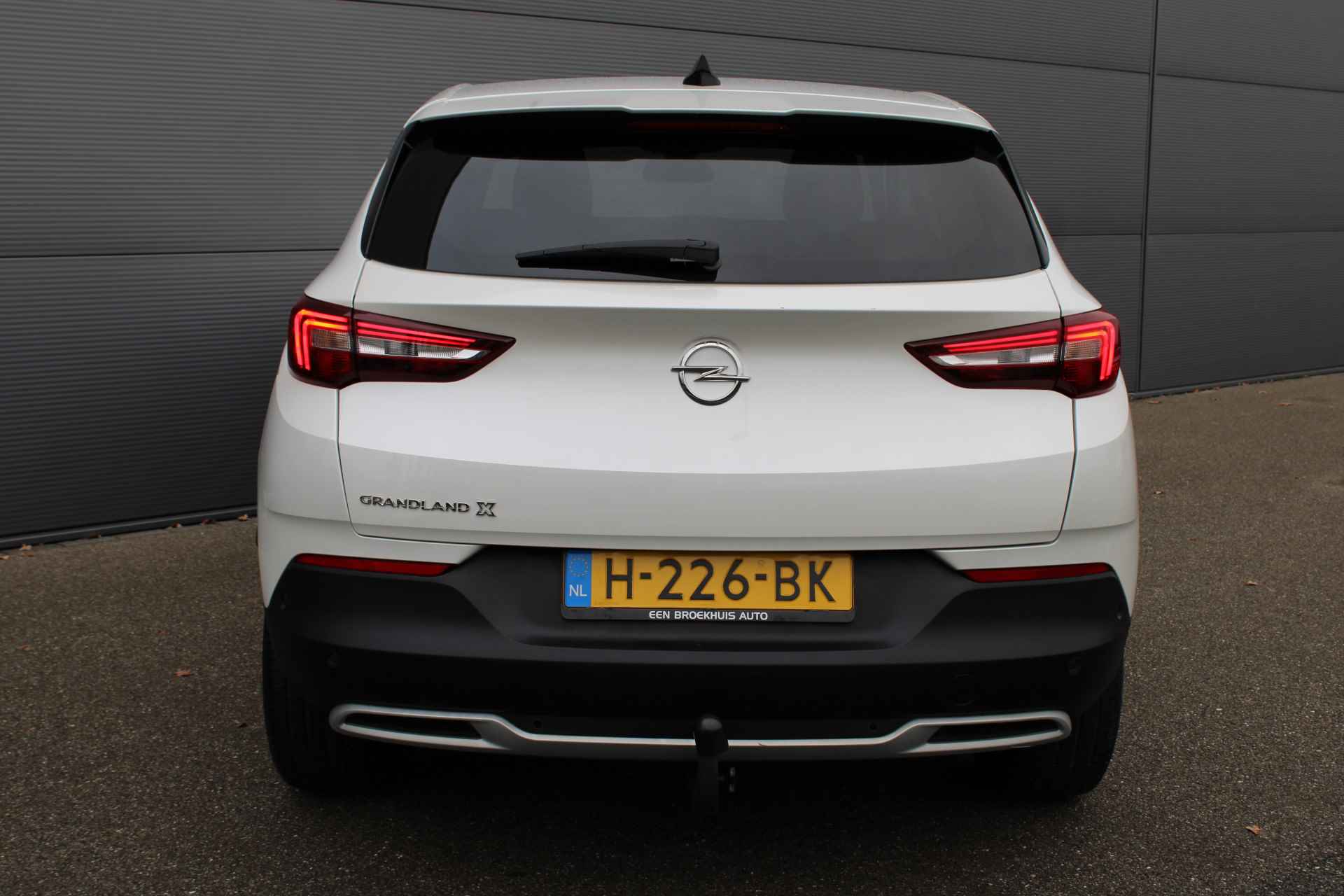 Opel Grandland X 1.2 Turbo Business Executive NAVI | CLIMA | PDC | TREKHAAK | ELEK. ACHTERKLEP | - 5/31