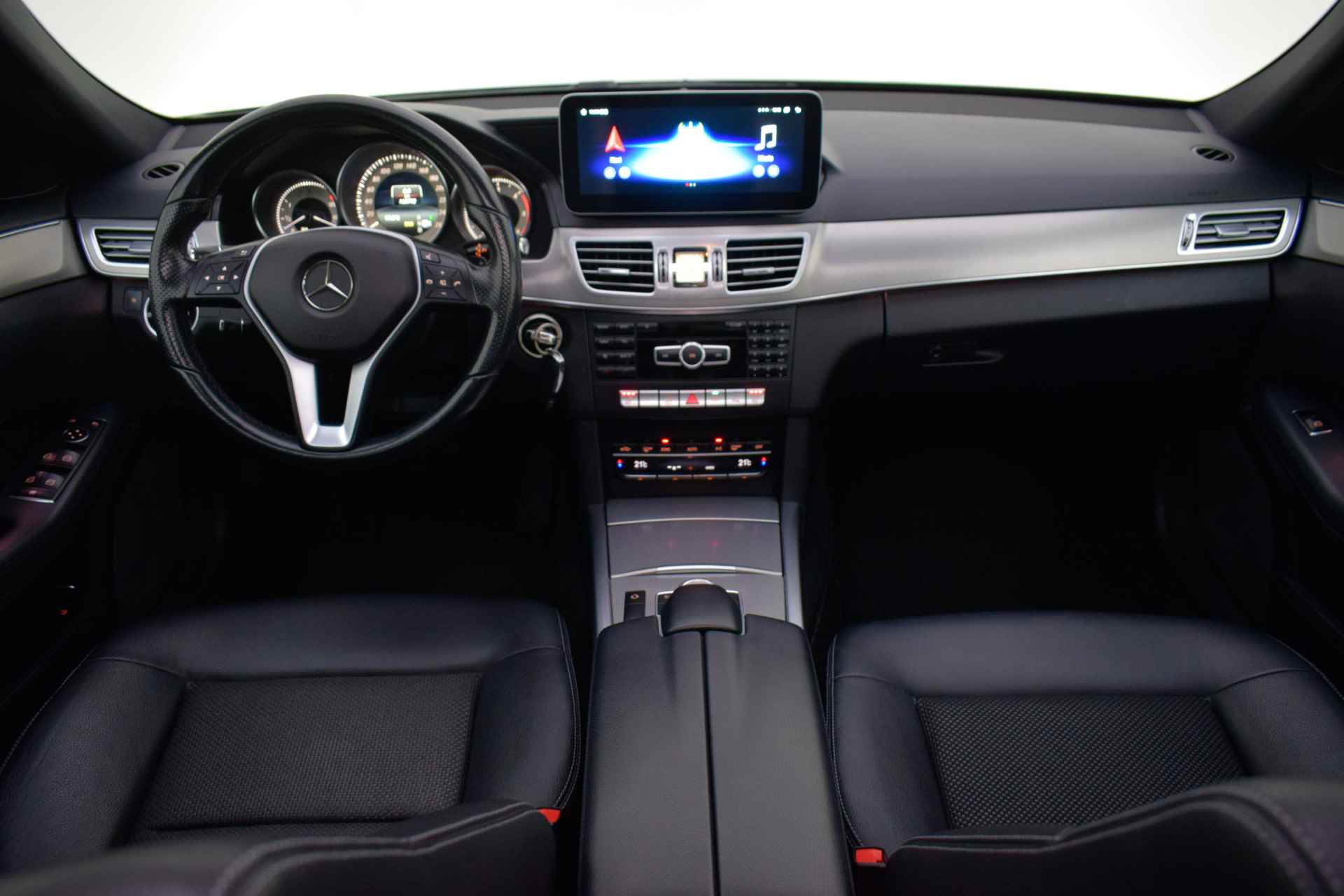 Mercedes-Benz E-Klasse Estate 200CDI Aut. AVANTGARDE Ambition PANO/LED/NAVI/CARPLAY/CAMERA/STOELVERW./HALF LEDER/PDC V+A/LMV - 17/28