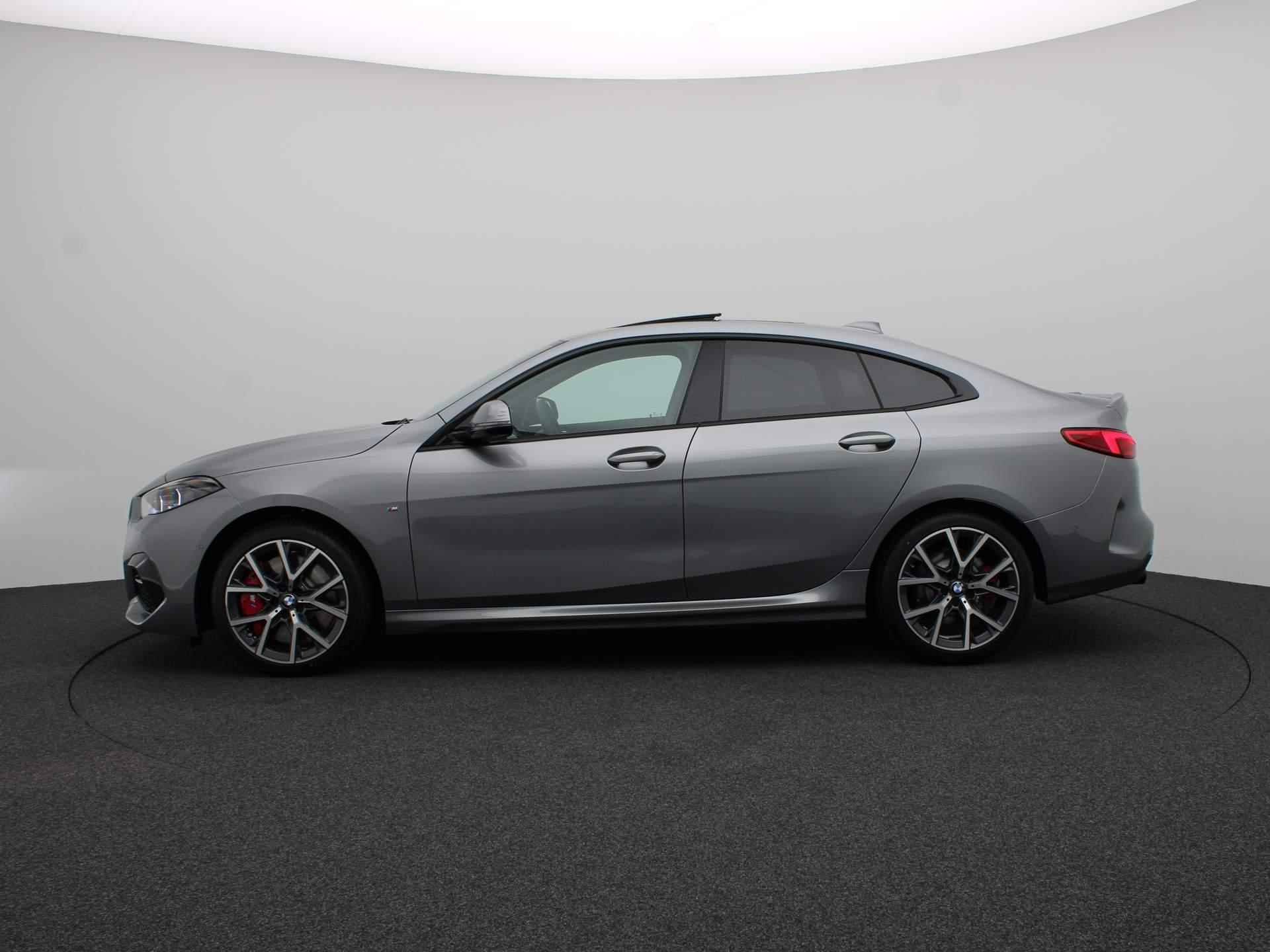 BMW 2 Serie Gran Coupé 218i | Model M Sport | M Sportpakket Pro | Comfort Pack | Travel Pack - 4/24