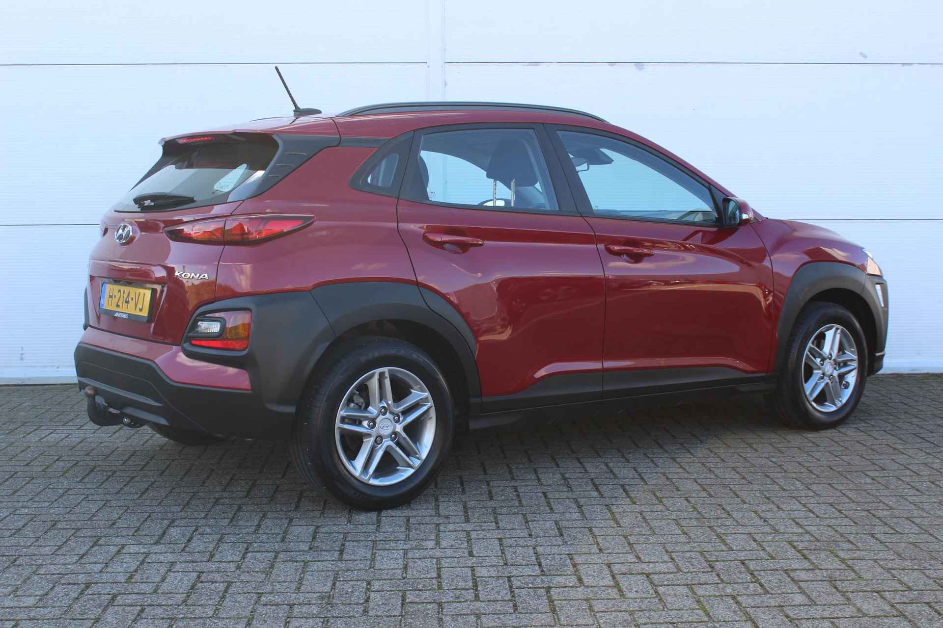 Hyundai Kona 1.0 T-GDI Comfort / Trekhaak (1200 KG) / Climate Control / Cruise Control / Apple Carplay/Android Auto / Achteruitrijcamera / - 3/40