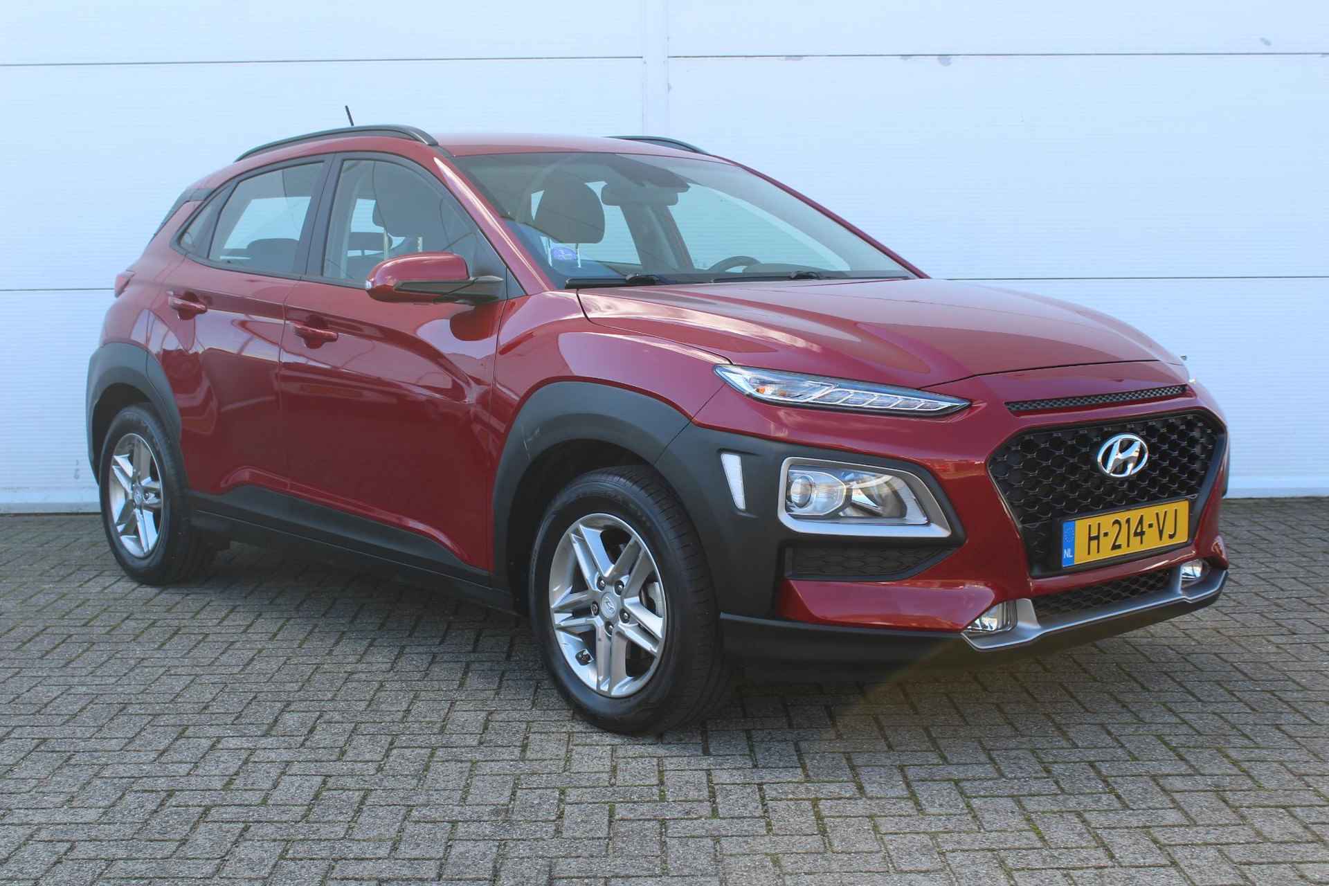 Hyundai Kona 1.0 T-GDI Comfort / Trekhaak (1200 KG) / Climate Control / Cruise Control / Apple Carplay/Android Auto / Achteruitrijcamera / - 17/40