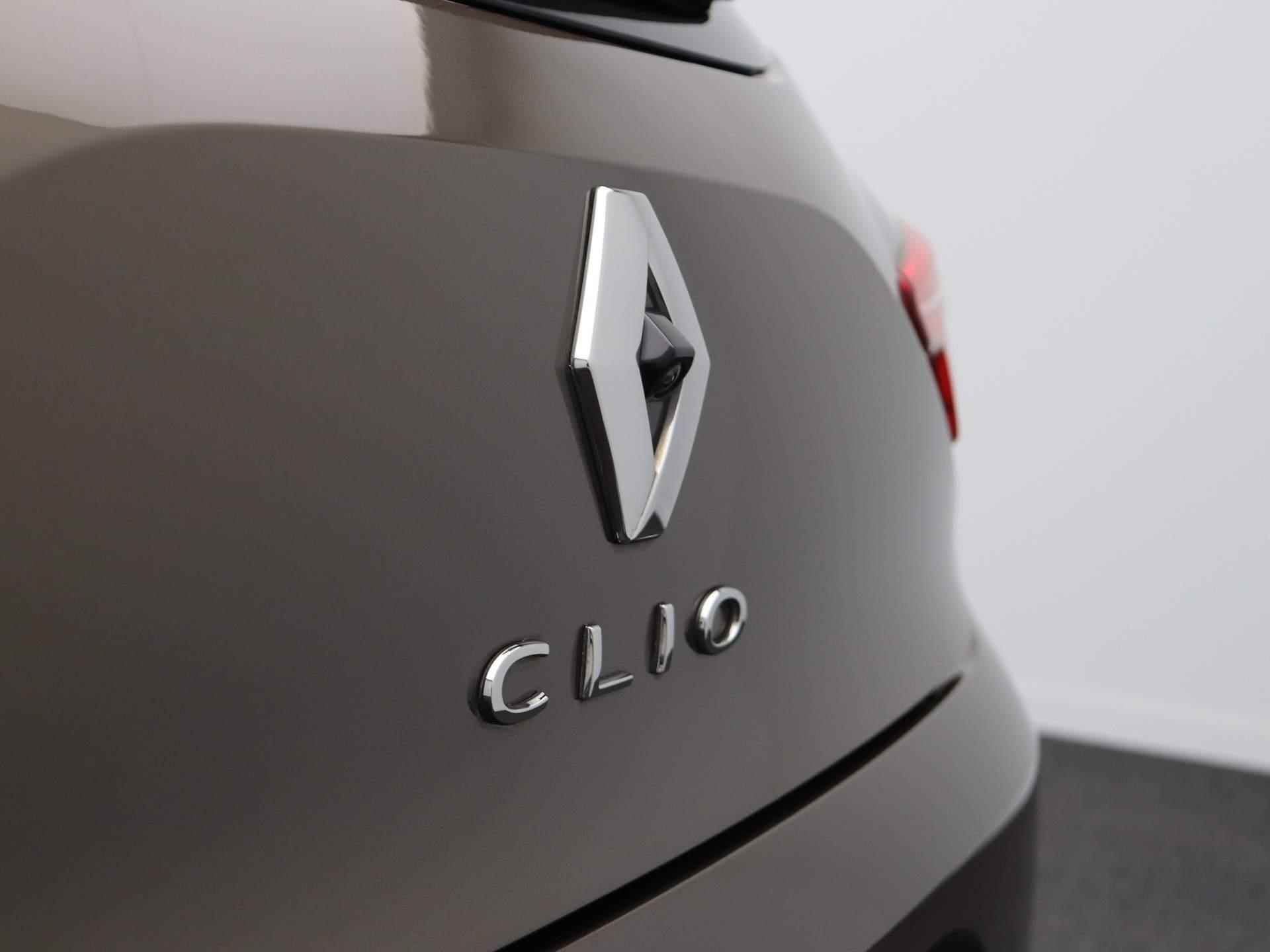 Renault Clio TCe 100pk Intens | Groot Scherm Navi | Achteruitrijcamera | 17" LMV | Privacy Glass | - 35/47
