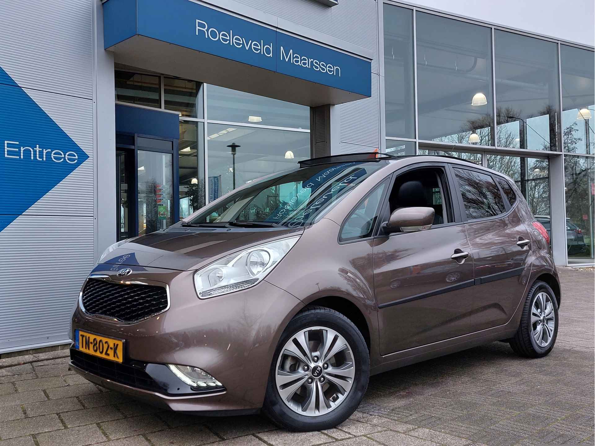 Kia Venga 1.4 CVVT 90pk Edition | 1ste Eigenaar | Navi | Clima | Cruise | Panorama Schuifdak | Pdc+Camera | Licht+Regensensor | Mistlampen | Privacy Glass | 16''lm | Trekhaak - 1/48