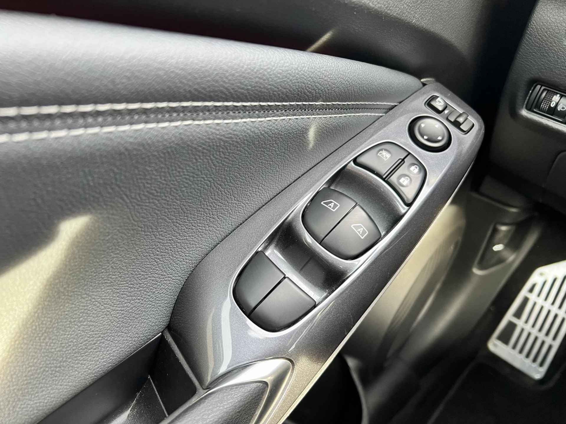 Nissan Juke 1.0 DIG-T Tekna | Met onderhoudscontract tot 01-2026 | 360 camera | ProPilot |  Keyless entry/start | Navi | Stoelverwarming | BOSE geluidsinstallatie | Sensoren voor + achter - 22/40