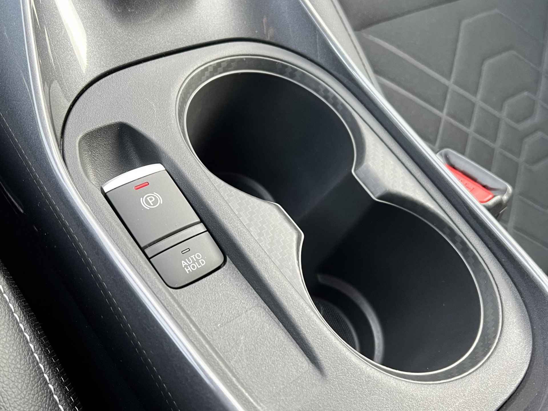 Nissan Juke 1.0 DIG-T Tekna | Met onderhoudscontract tot 01-2026 | 360 camera | ProPilot |  Keyless entry/start | Navi | Stoelverwarming | BOSE geluidsinstallatie | Sensoren voor + achter - 31/40