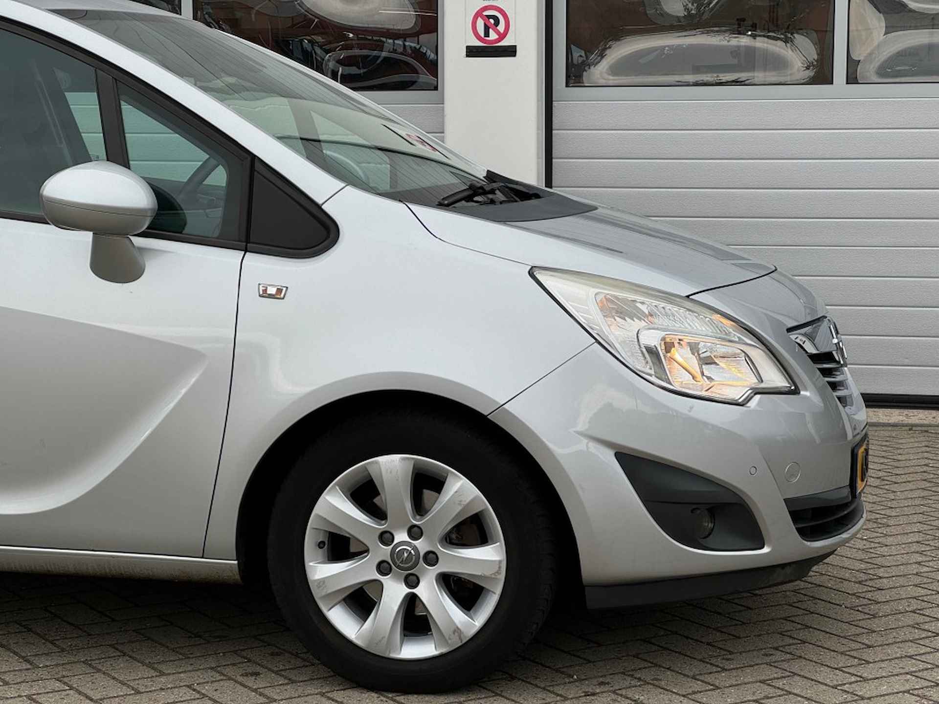 OPEL Meriva 1.4 Turbo 120Pk Cosmo Airco Cruise - 17/19