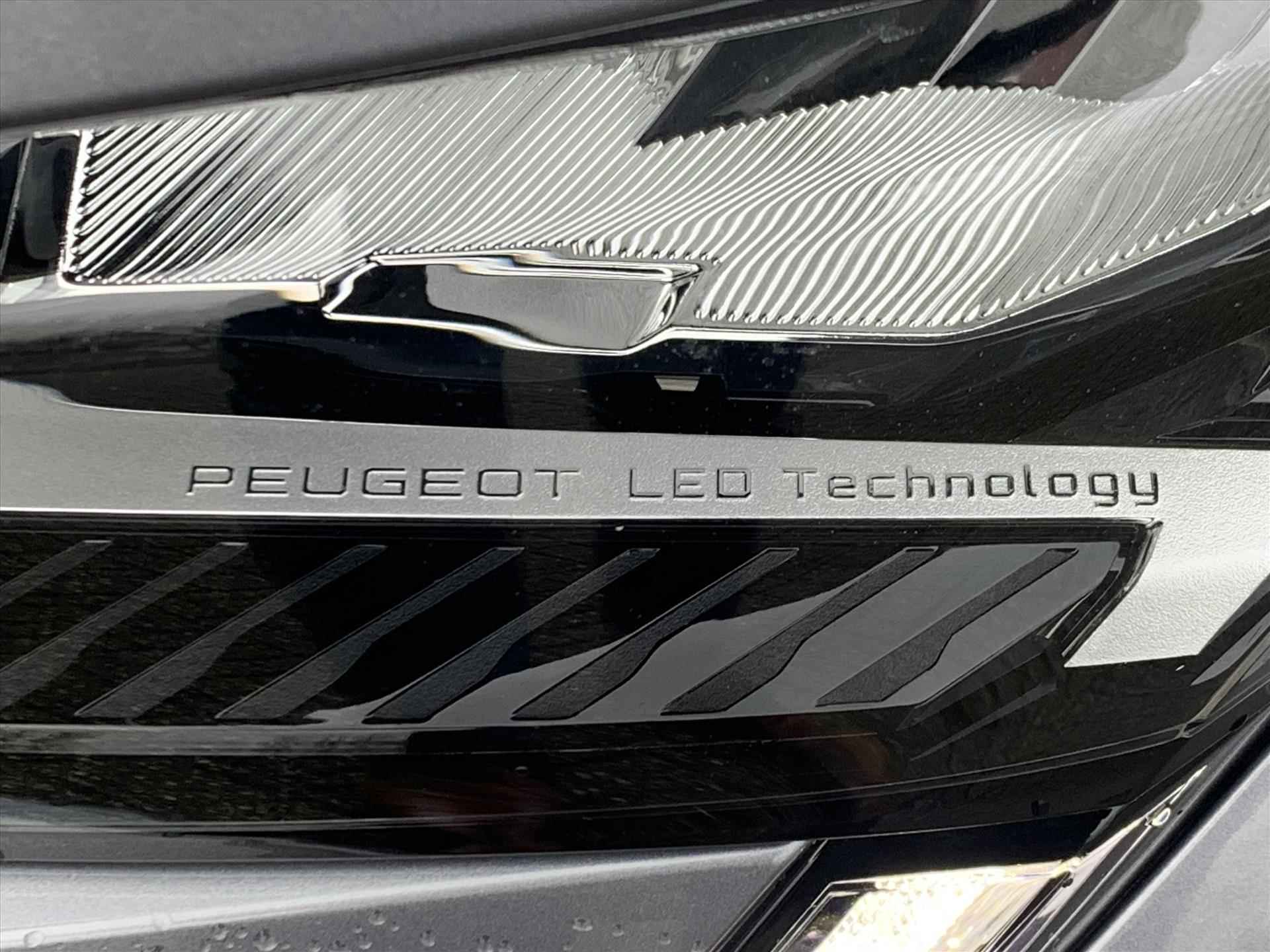 Peugeot 408 1.2 130PK EAT8 Automaat Allure Pack | Navigatie | Apple Carplay&Android Auto | Parkeer camera | - 19/46