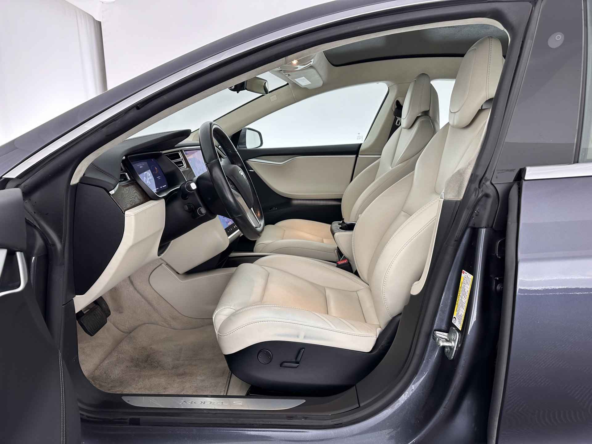 Tesla Model S 100D AWD  [ 3-Fase ] (INCL-BTW) *PANO | NAPPA-FULL-LEATHER | AUTO-PILOT | AIR-SUSPENSION | FULL-LED |  ADAPT.CRUISE | KEYLESS | MEMORY-PACK | SURROUND-VIEW | DIGI-COCKPIT | COMFORT-SEATS | 19''ALU* - 8/40