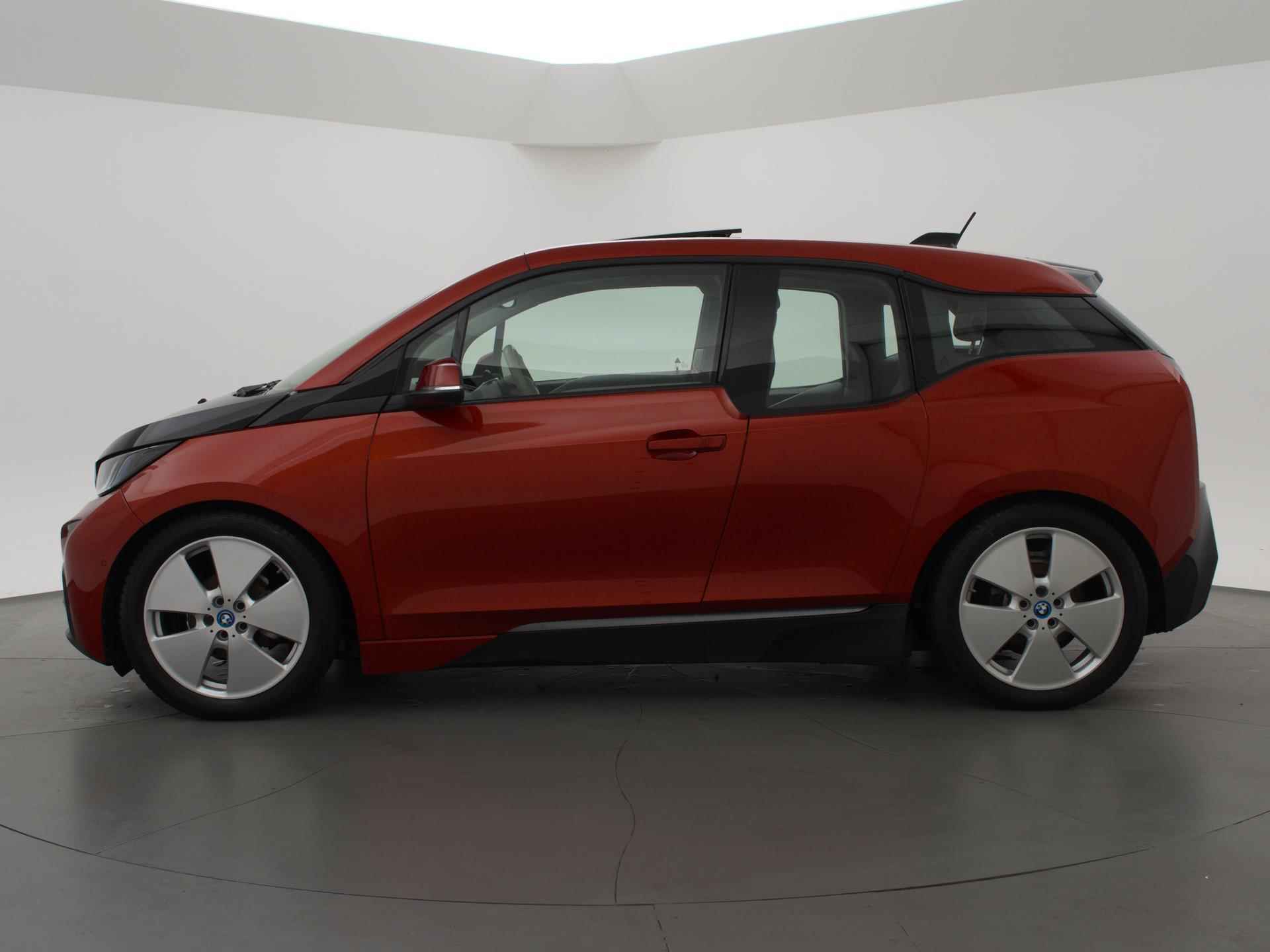 BMW i3 Range Extender + PANORAMA / ADAPTIVE CRUISE / NAVI PROFESSIONAL / CAMERA - 6/37