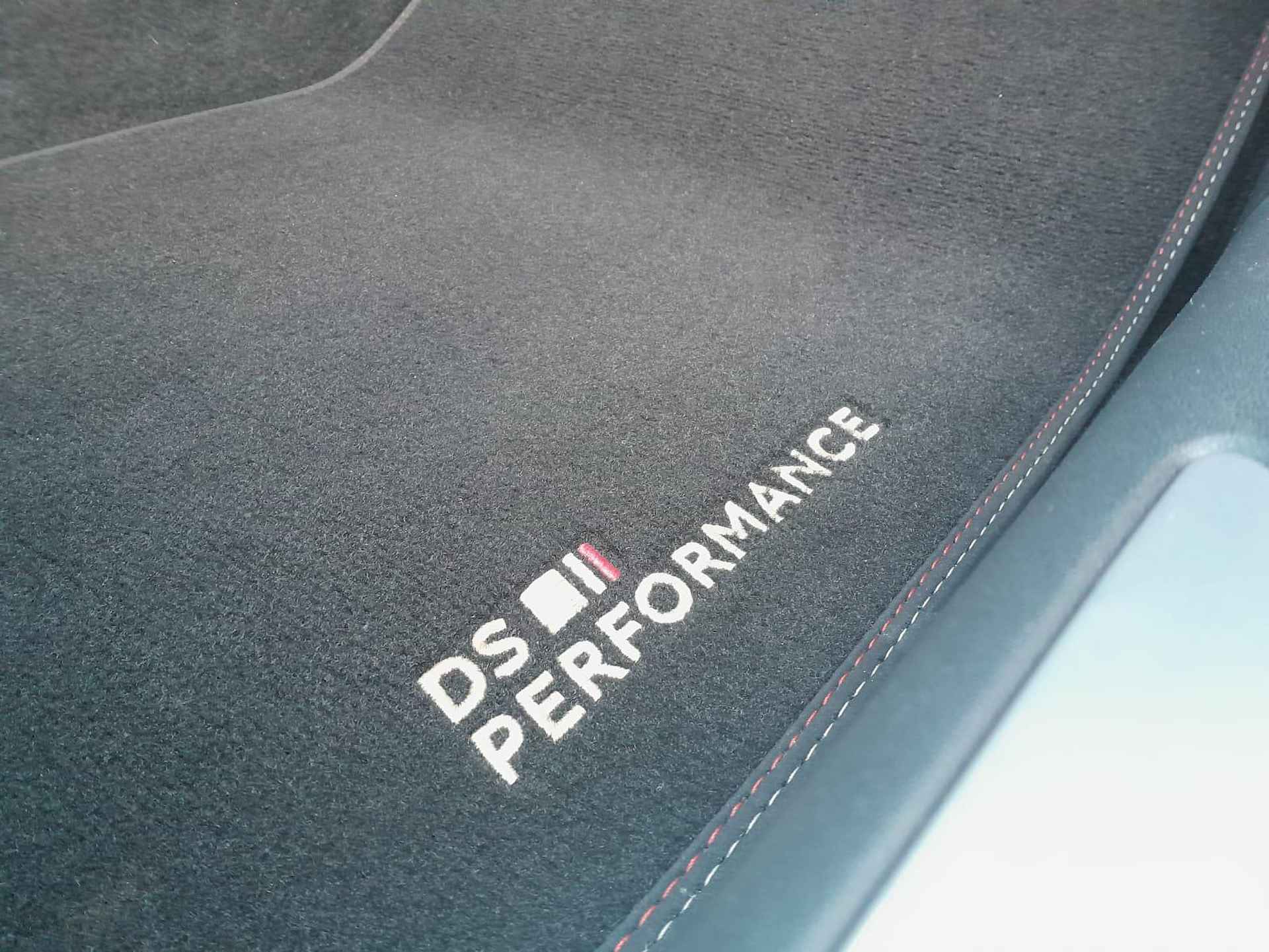 DS 3 1.6 THP Performance Black Special - 30/42