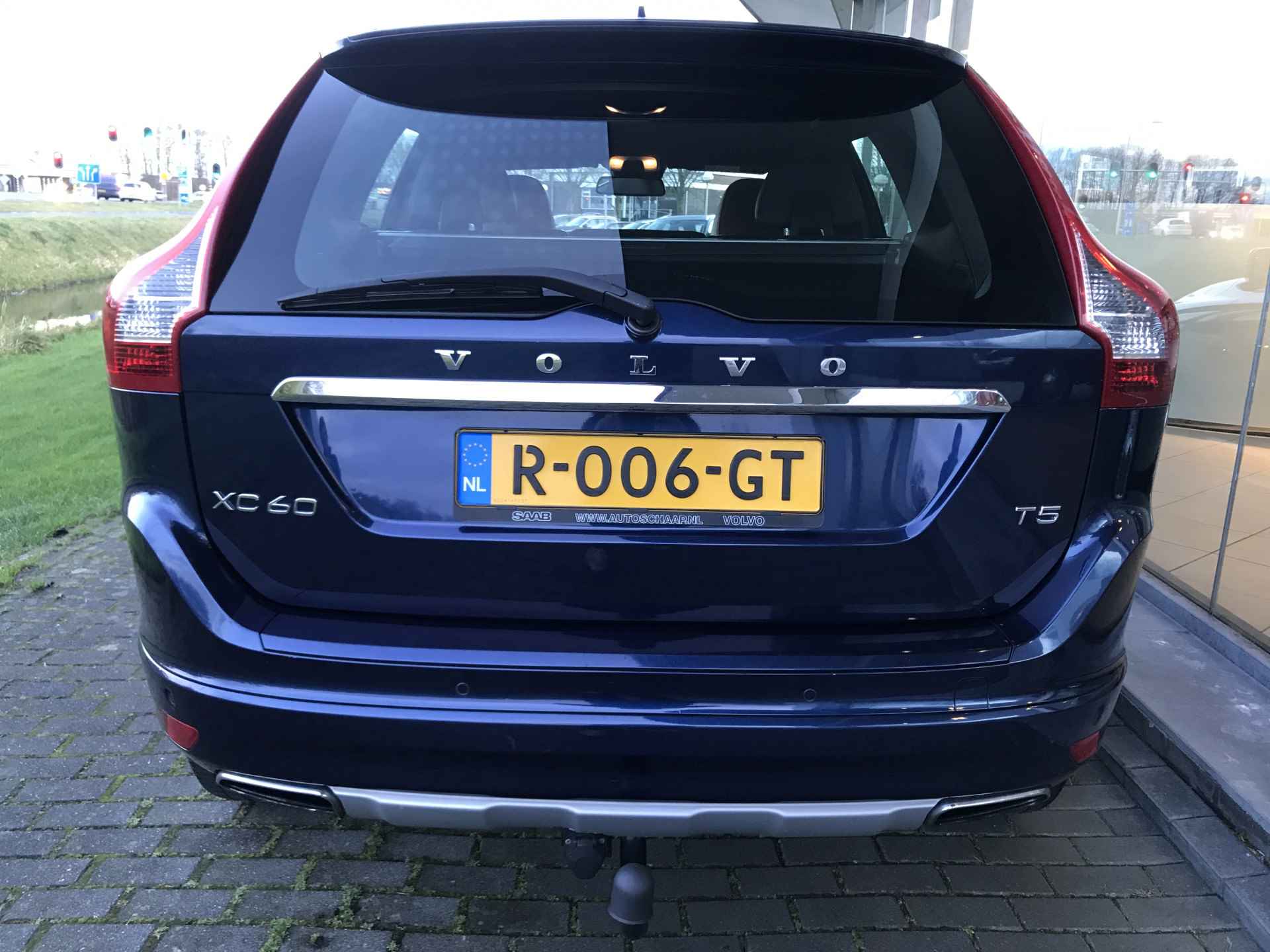 Volvo XC60 2.0 T5 FWD Ocean Race Automaat | Rijklaar incl 12 mnd Bovag | Standkachel On-Call Sportstoel Trekhaak - 4/36