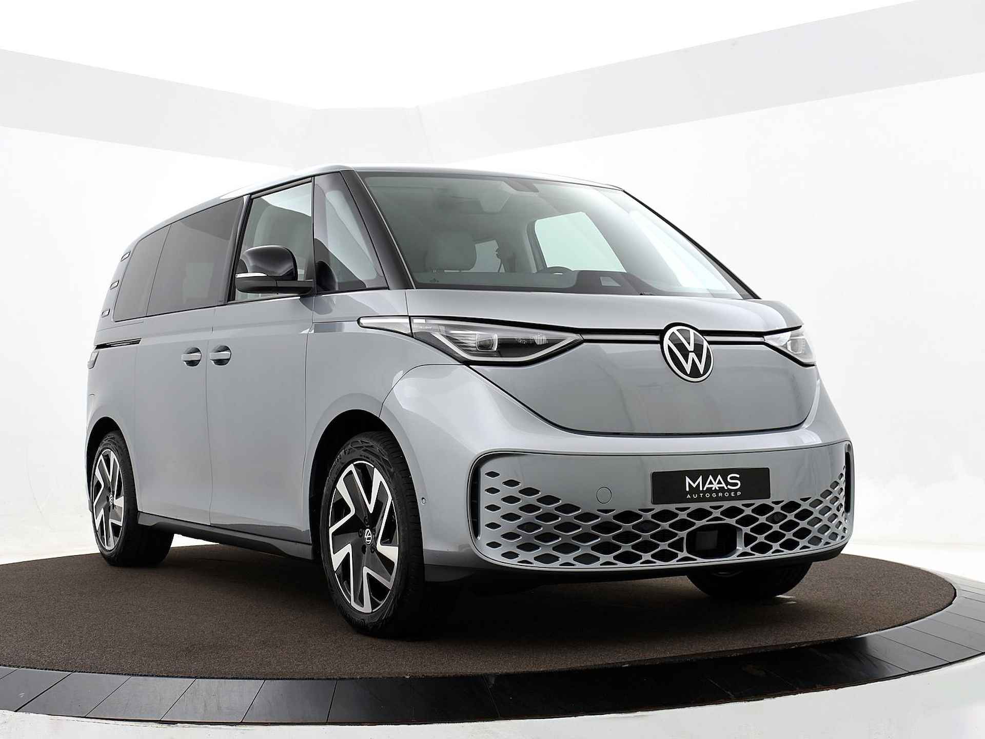 Volkswagen ID. Buzz Pro advantage Elektromotor 150 kW / 204 pk electr. aandrijving · Assistance pakket · Comfort pakket · Design pakket · MEGA Sale - 10/33