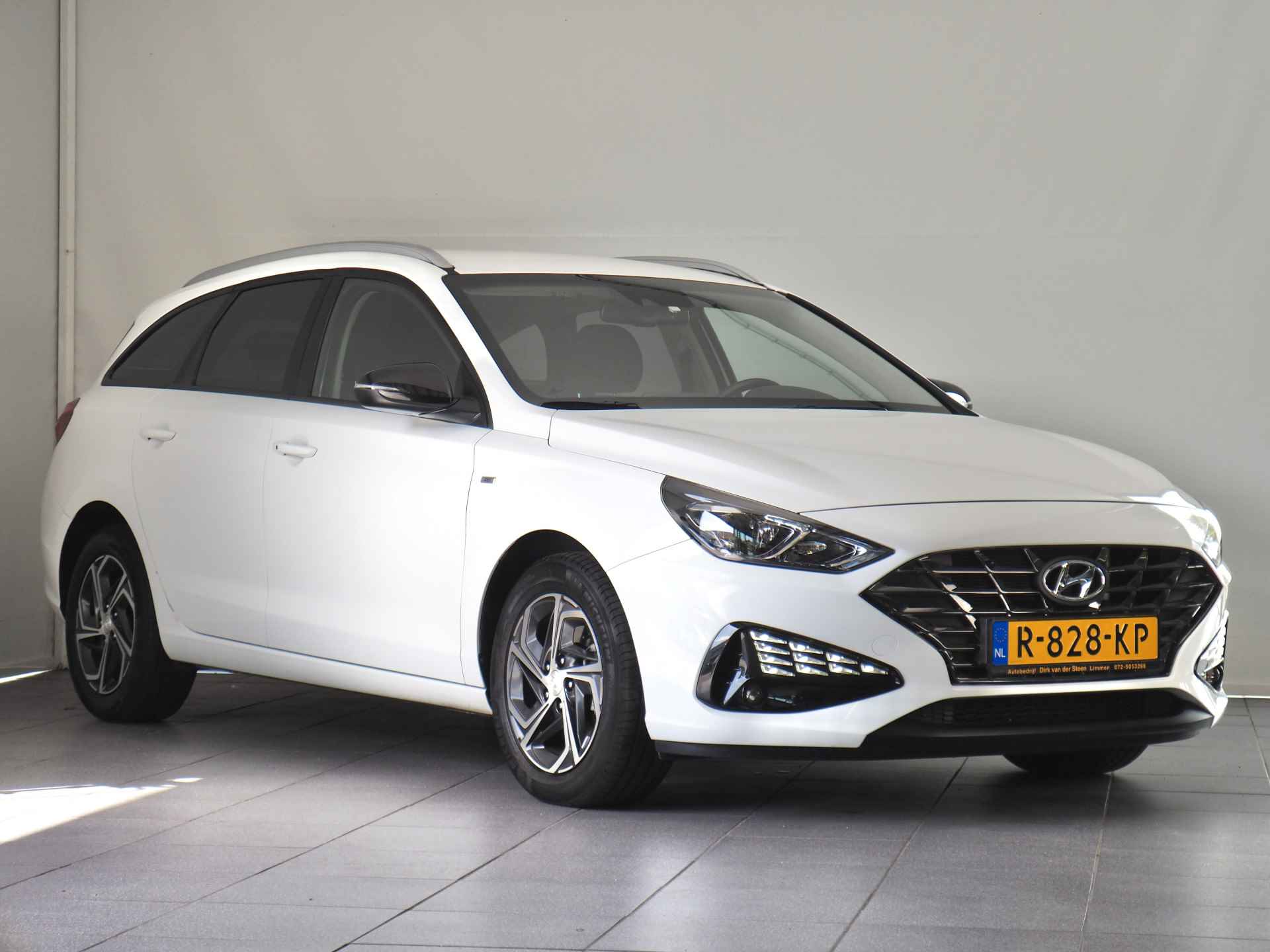 Hyundai i30 Wagon 1.0 T-GDi MHEV Comfort | Botsherkenning | Achteruitrijcamera | Apple CarPlay/ Android Auto | Cruise Control | DAB | Carkit | Parkeersensoren Achter | Climate Control | Keyless Entry | Grootlichtassistent | Draadloo - 11/30