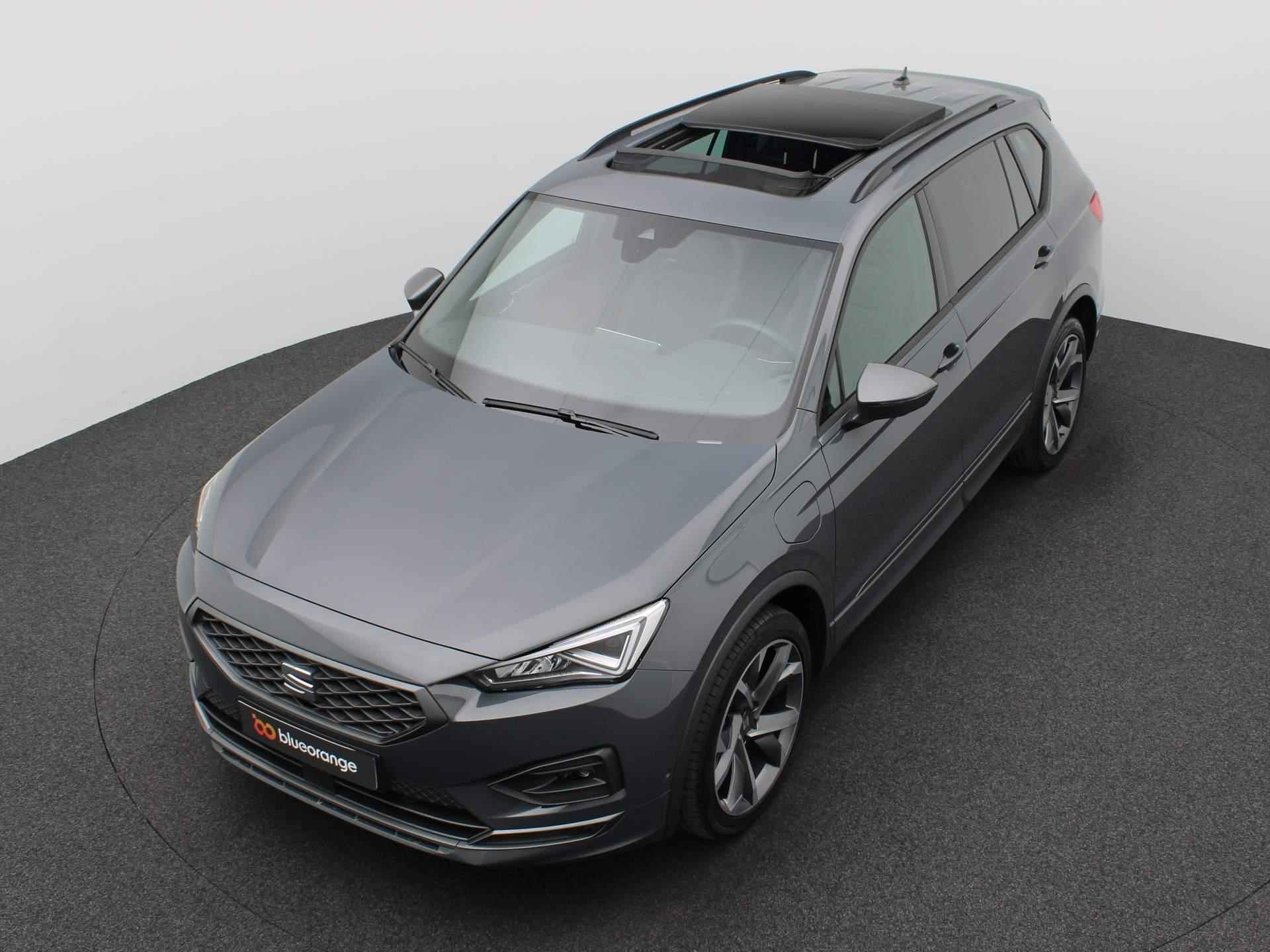 SEAT Tarraco 1.4 TSI e-Hybrid PHEV FR 245PK DSG Panoramadak, trekhaak, achteruitrijcamera, winterpakket Plus, keyless, virtual pedal, side assist, 20'' lichtmetaal - 14/55