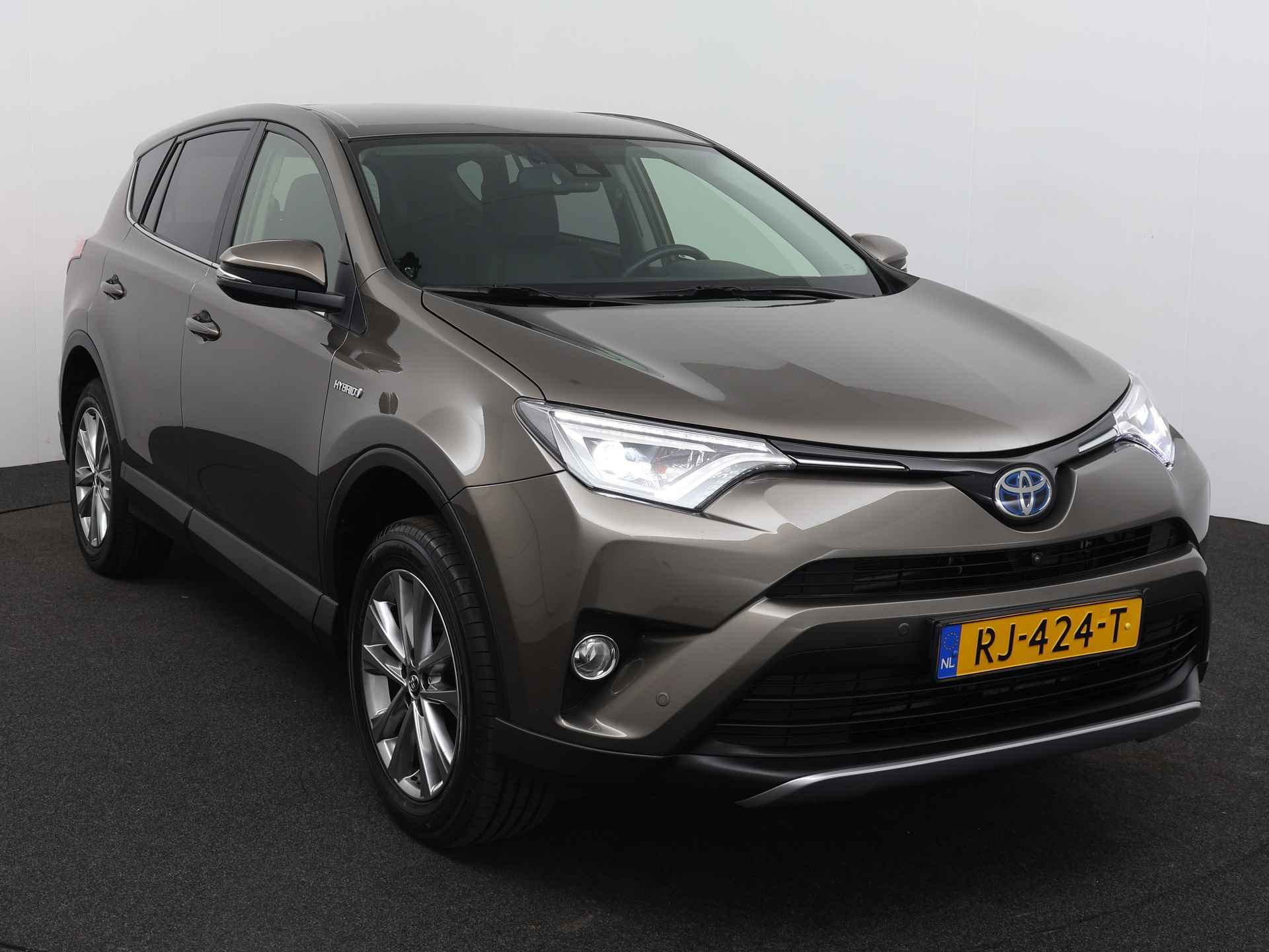 Toyota RAV4 2.5 Hybrid AWD Executive | JBL | Navigatie | 360 Camera | Trekhaak | Stoelgeheugen | - 28/49