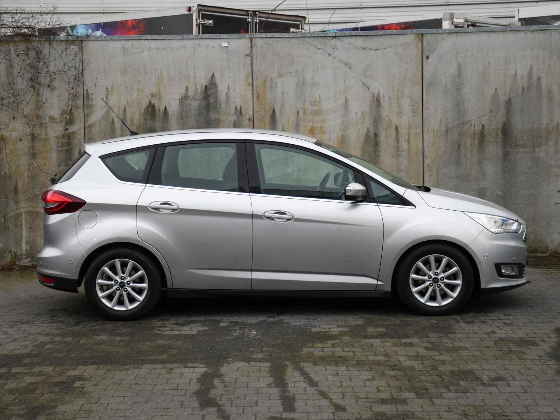 Ford C-Max Titanium 1.0 Ecoboost 125pk PDC | WINTER PACK | KEYLESS | NAVI | CRUISE.C | 16''LM | AUTOM. INPARKEREN - 3/31