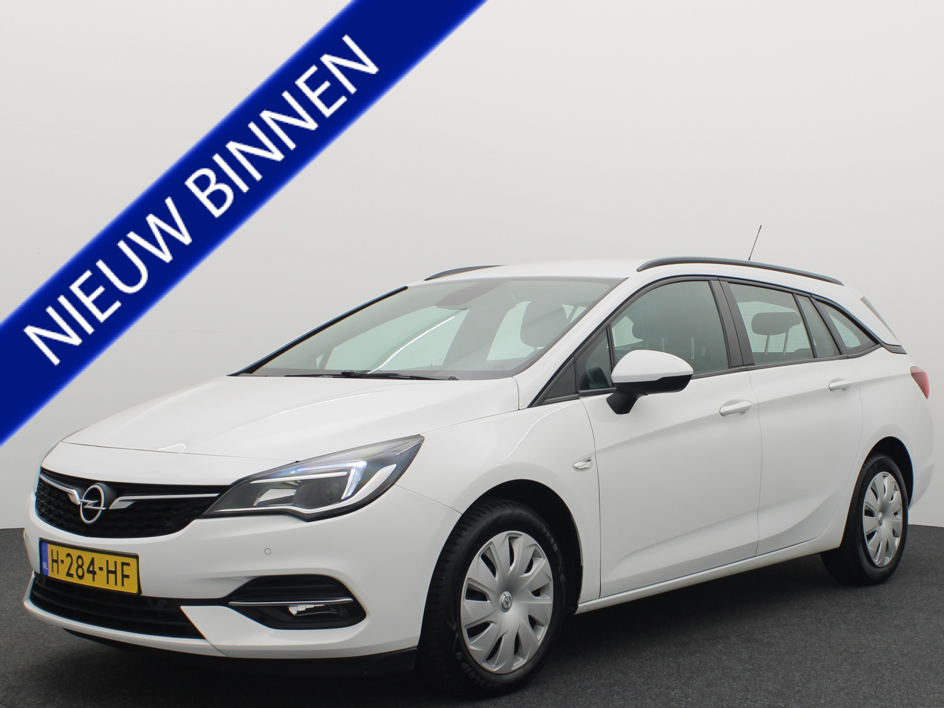 Opel Astra Sports Tourer 1.2 146PK Business Edition NAVI / CLIMA / PDC / BLUETOOTH / CARPLAY / CRUISE / NL-AUTO