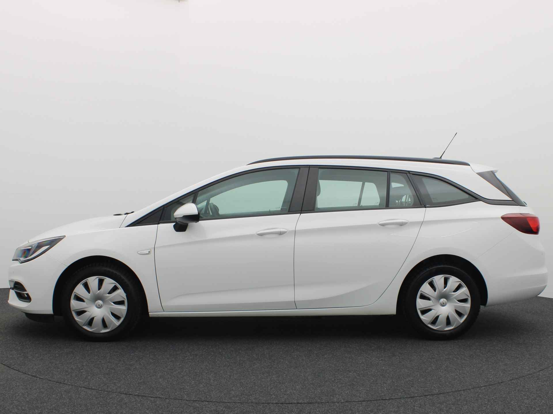 Opel Astra Sports Tourer 1.2 146PK Business Edition NAVI / CLIMA / PDC / BLUETOOTH / CARPLAY / CRUISE / NL-AUTO - 3/38