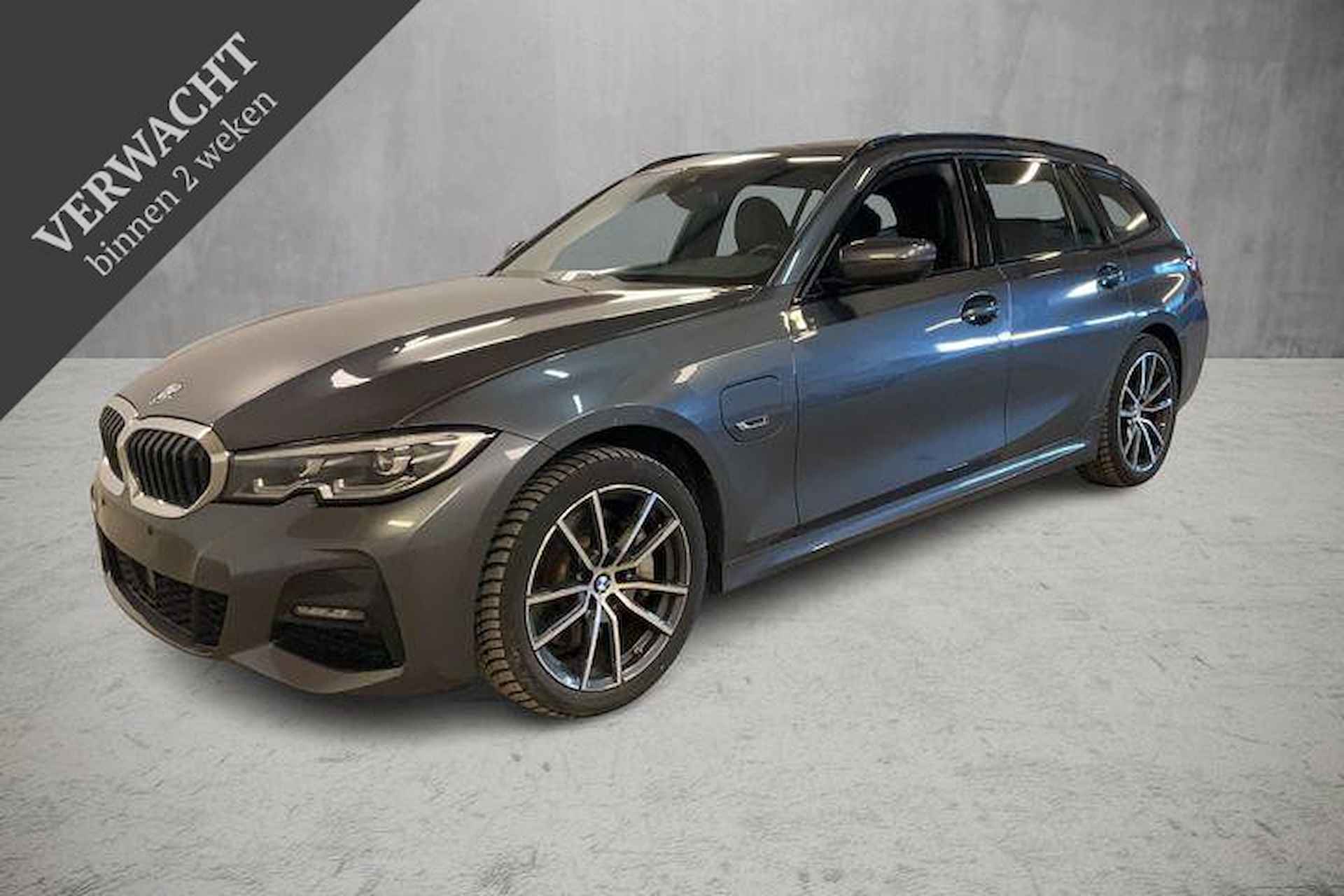 BMW 3-serie Touring 330e xDrive High Executive | M Sport | Stuurwielverwarming - 1/4